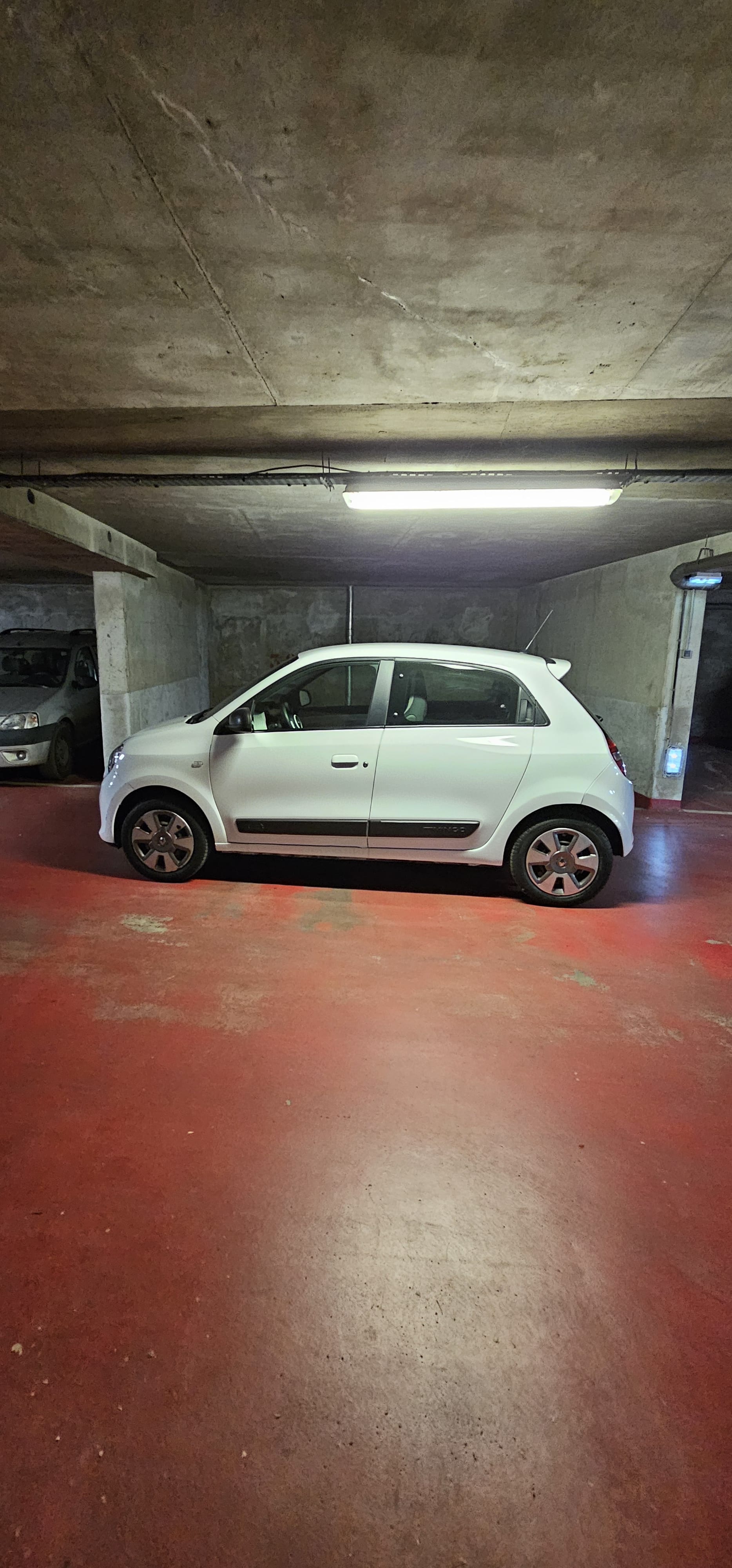 Renault Twingo III avec Climatisation