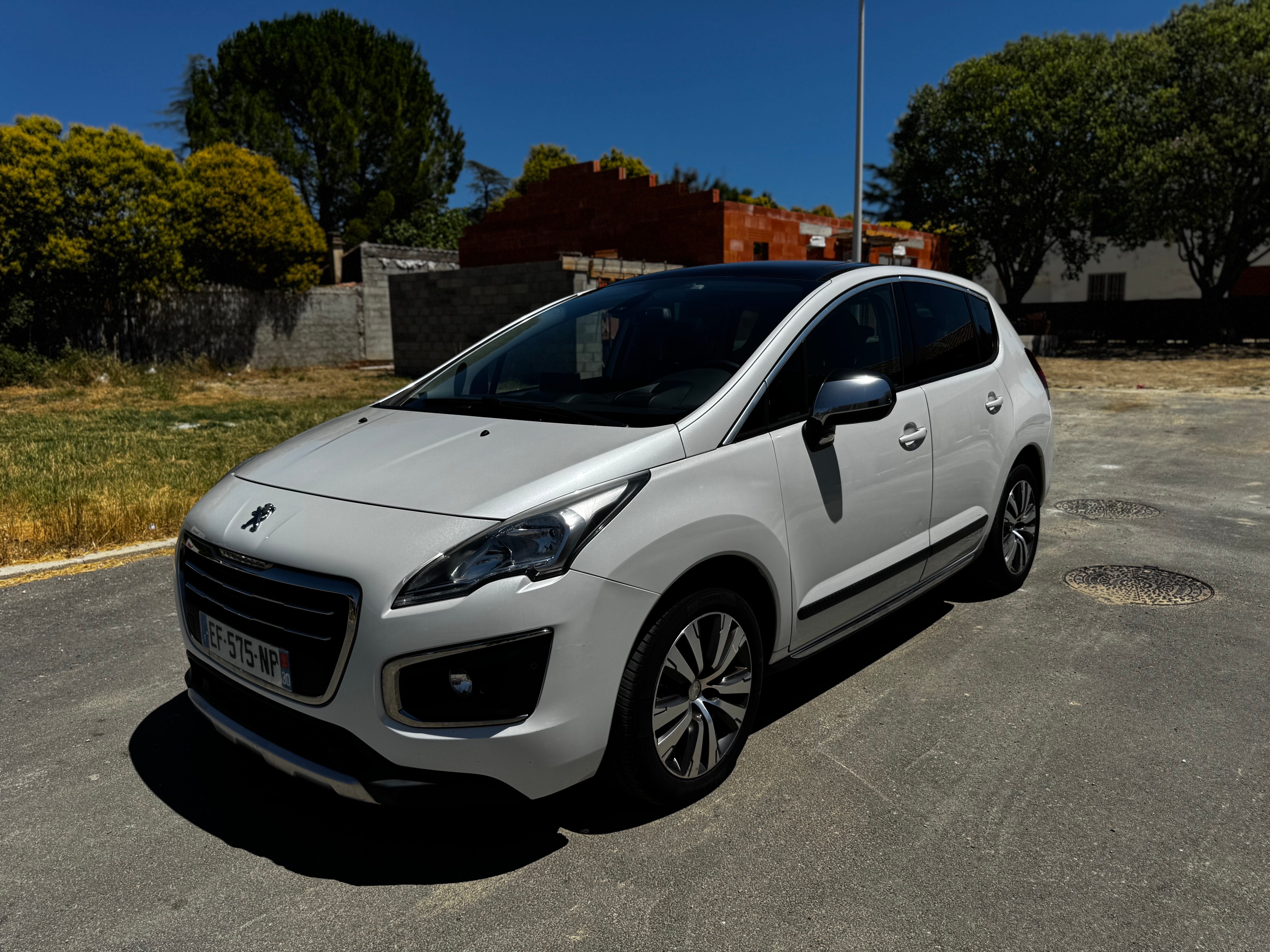 Peugeot 3008, 2016, Diesel, automatic