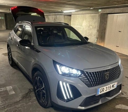 Peugeot 2008 avec Dashcam