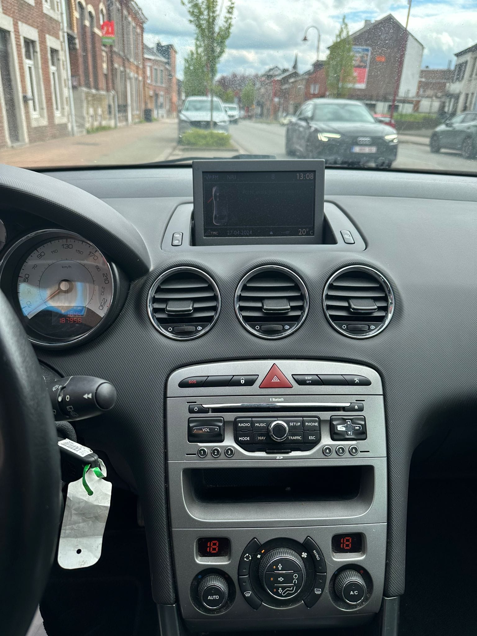 Peugeot 308 avec Régulateur de vitesse