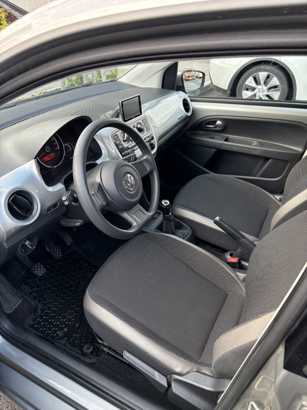 Volkswagen Up! 1.0 Bensin med Cruisekontroll