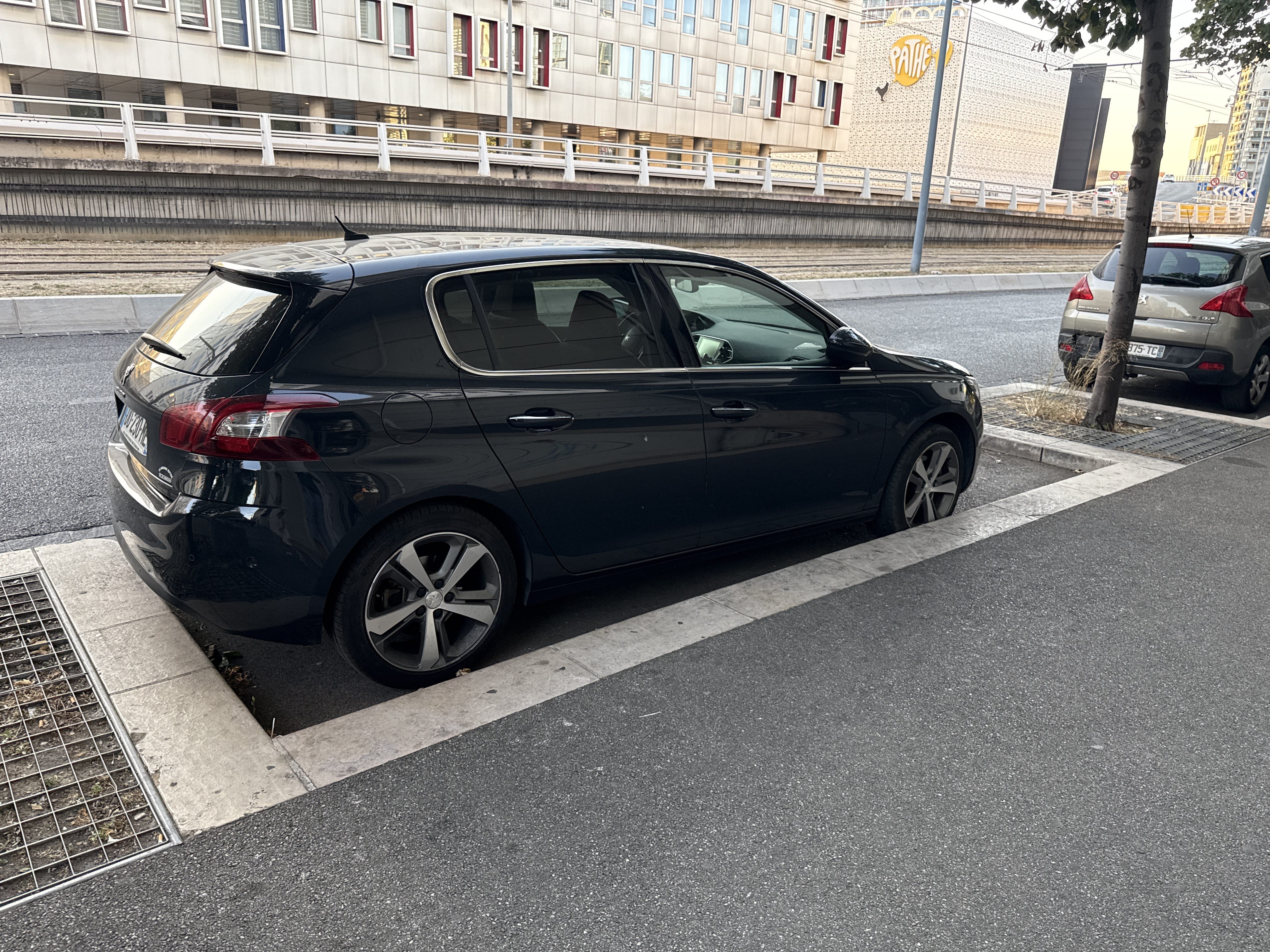 Peugeot 308 met GPS