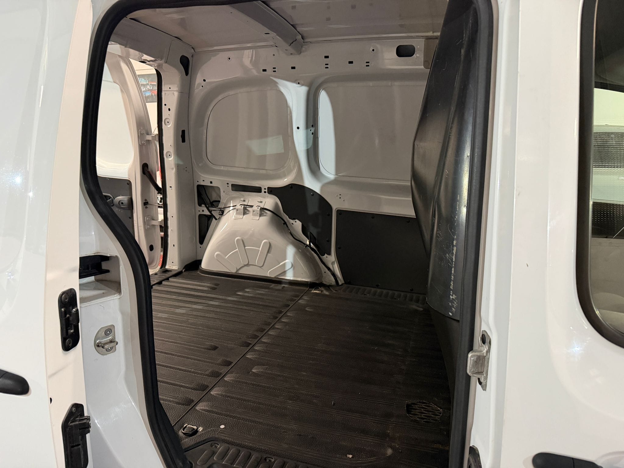 Renault Kangoo Fourgon avec Entrée audio / iPod