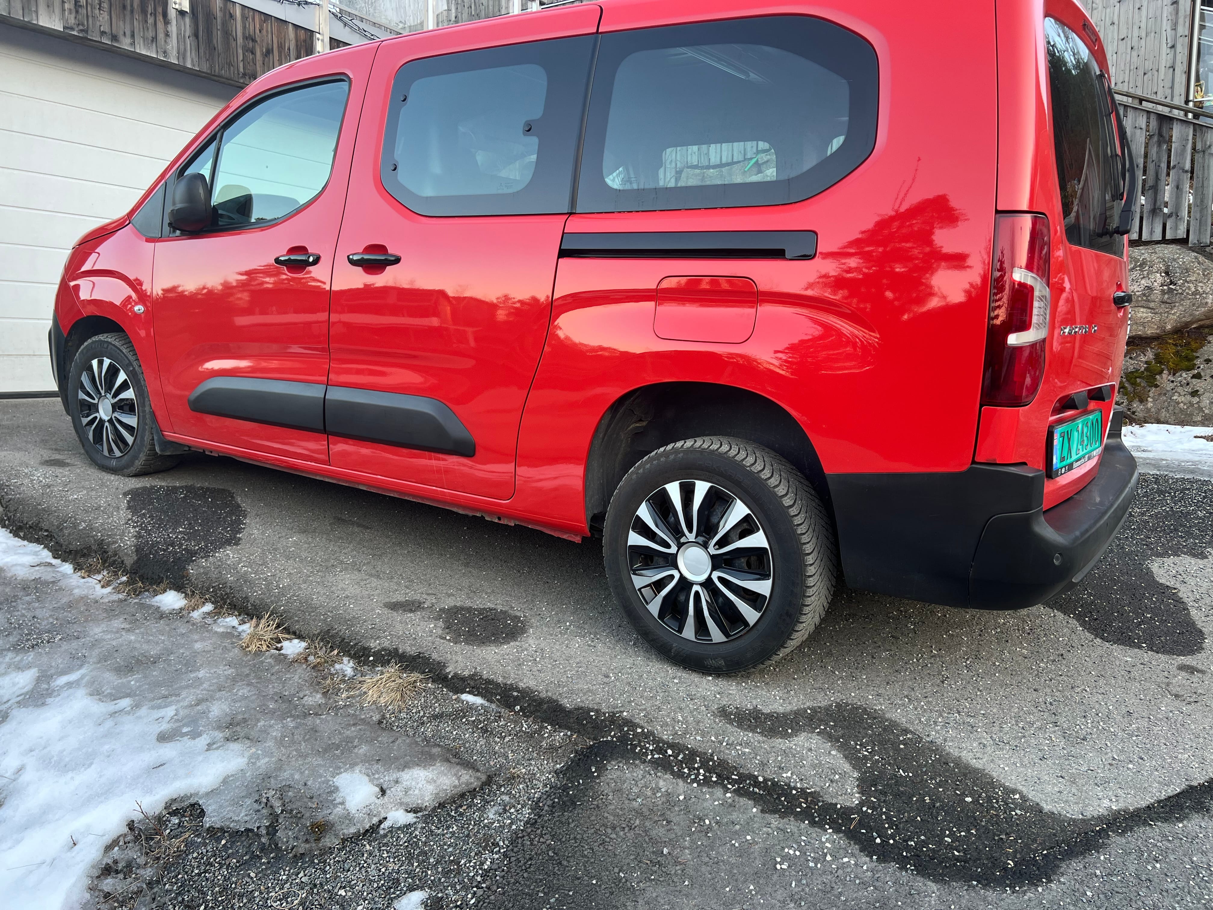 Peugeot Partner Varebil med Cruisekontroll