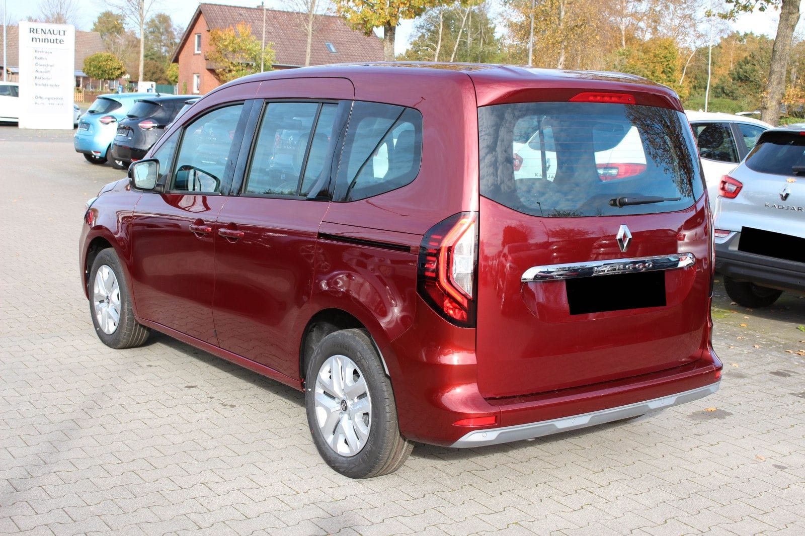 Renault Kangoo 100Tce (Neuwagen) mit Navigationsgerät