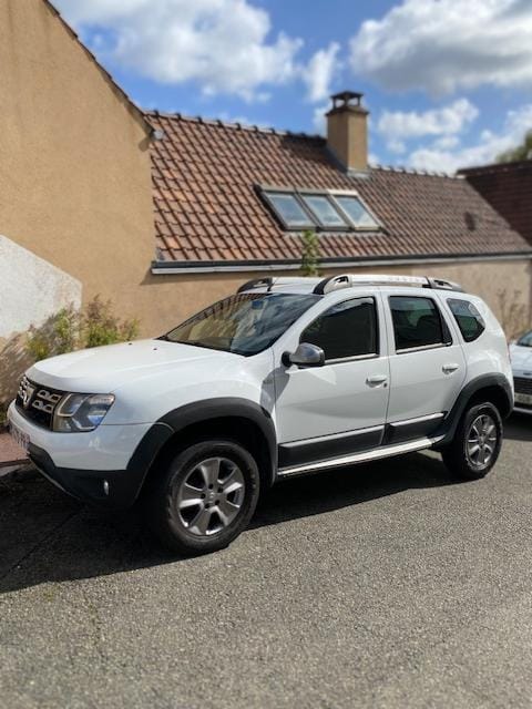 Dacia Duster, 2015, Essence 98