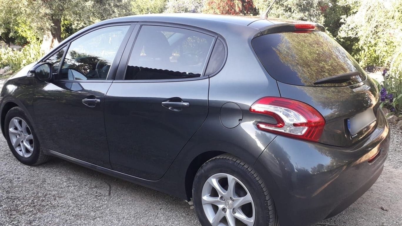 Peugeot 208 avec Climatisation