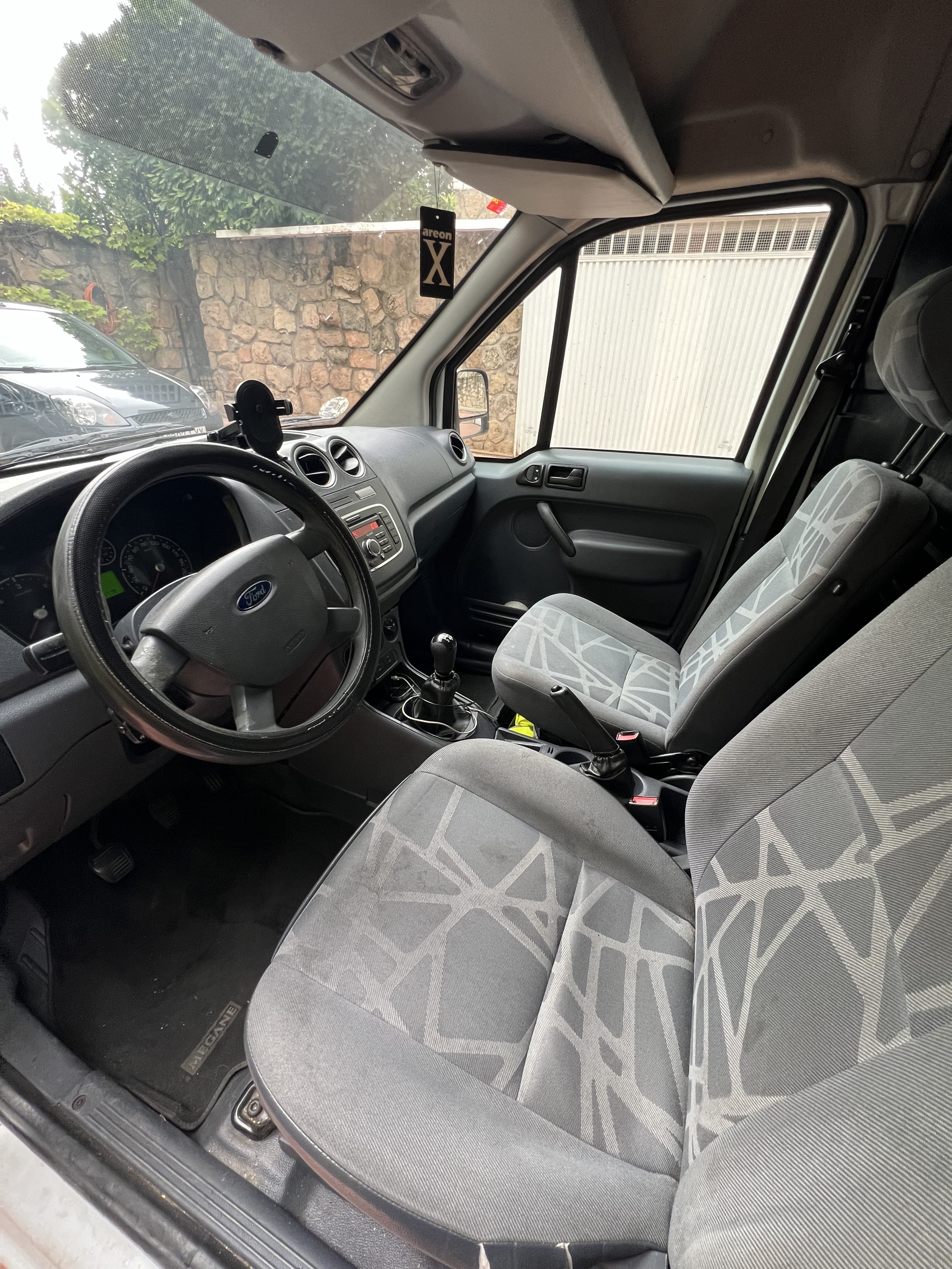 Ford Transit Connect con Audio Bluetooth