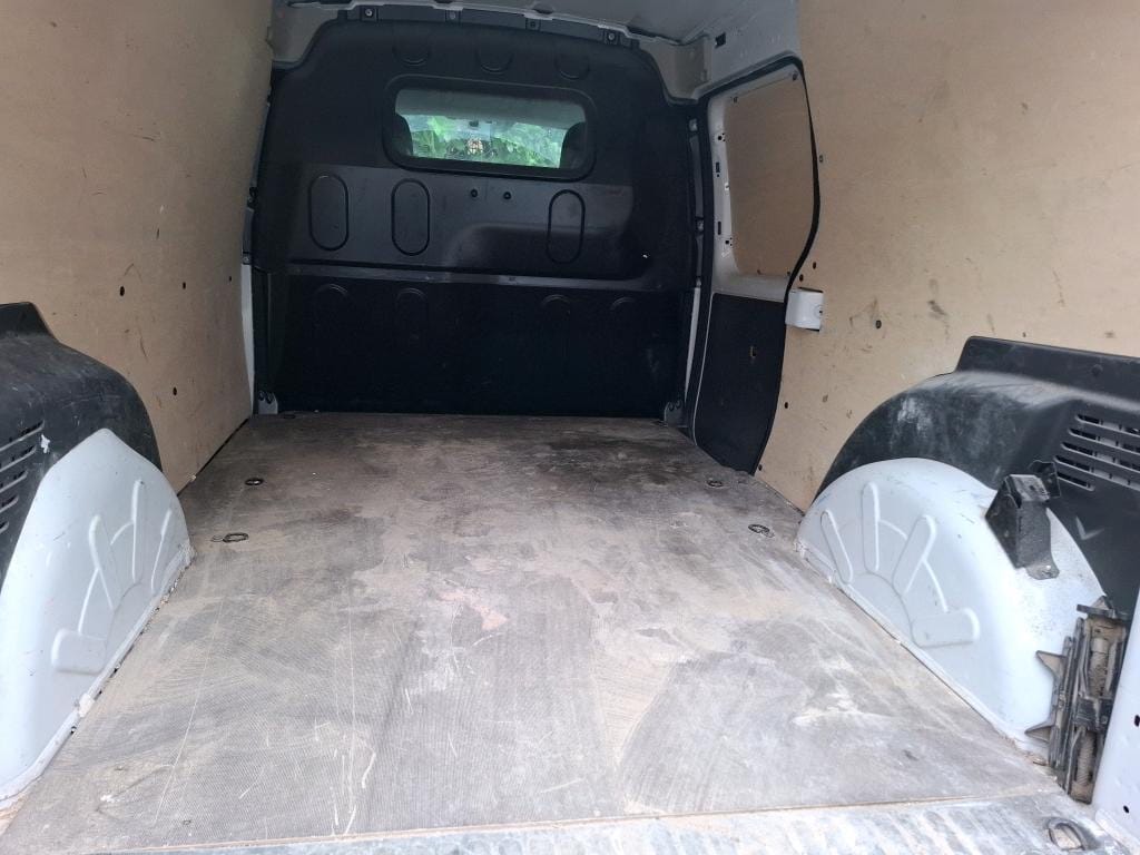 Renault Kangoo Fourgon avec Entrée audio / iPod