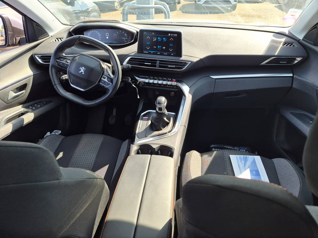 Peugeot 5008 avec Régulateur de vitesse