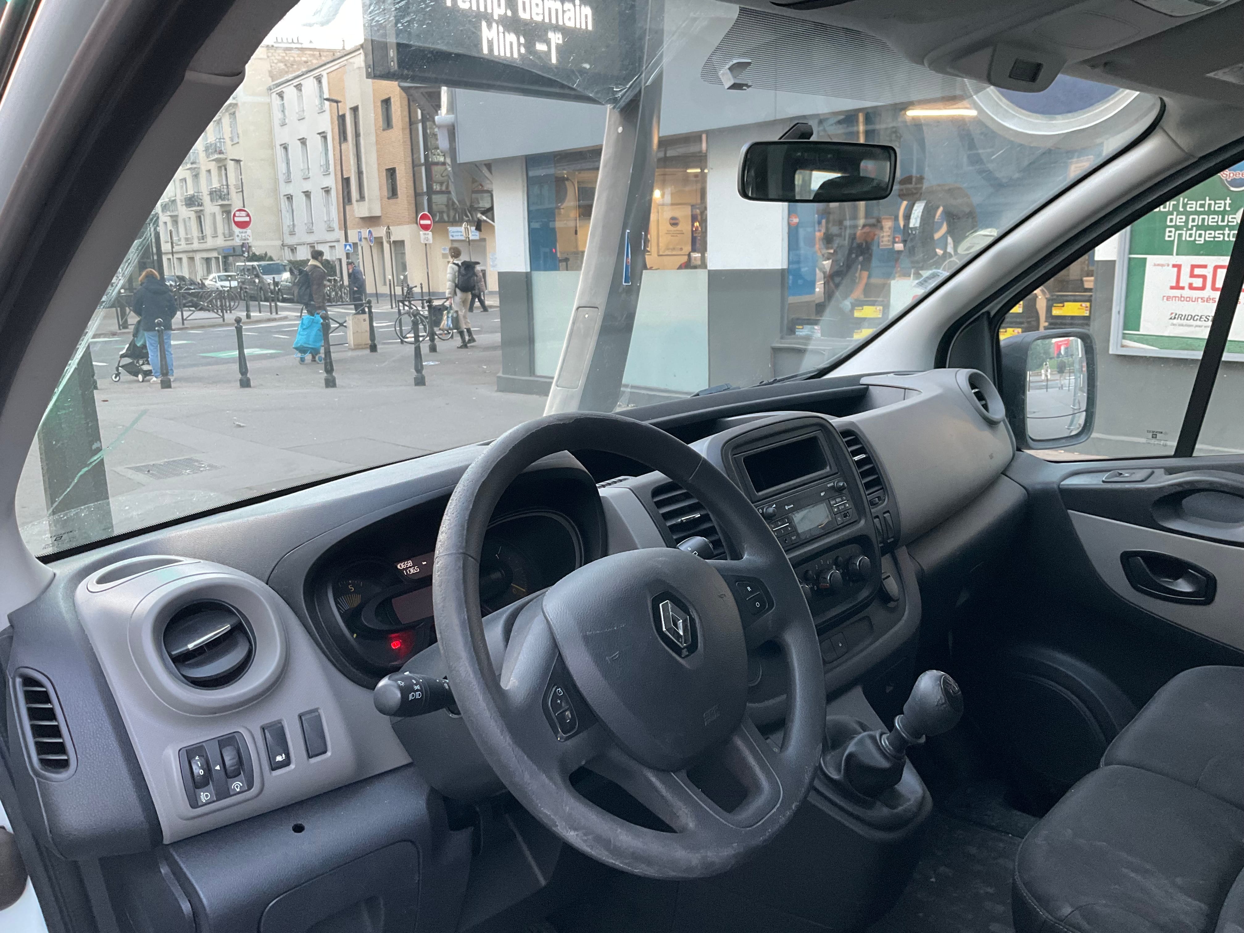 Renault Trafic Passenger avec Audio Bluetooth