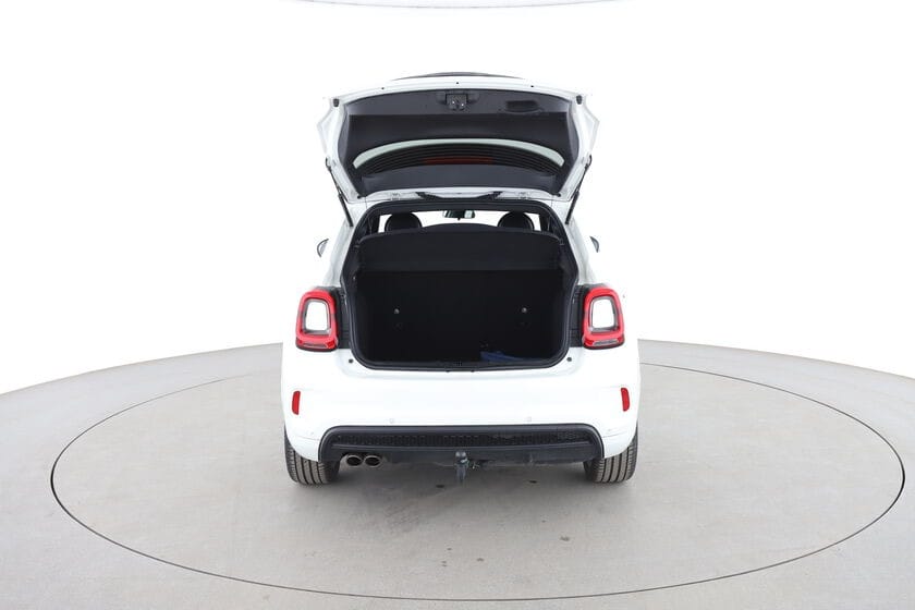 Fiat 500 X avec Apple CarPlay
