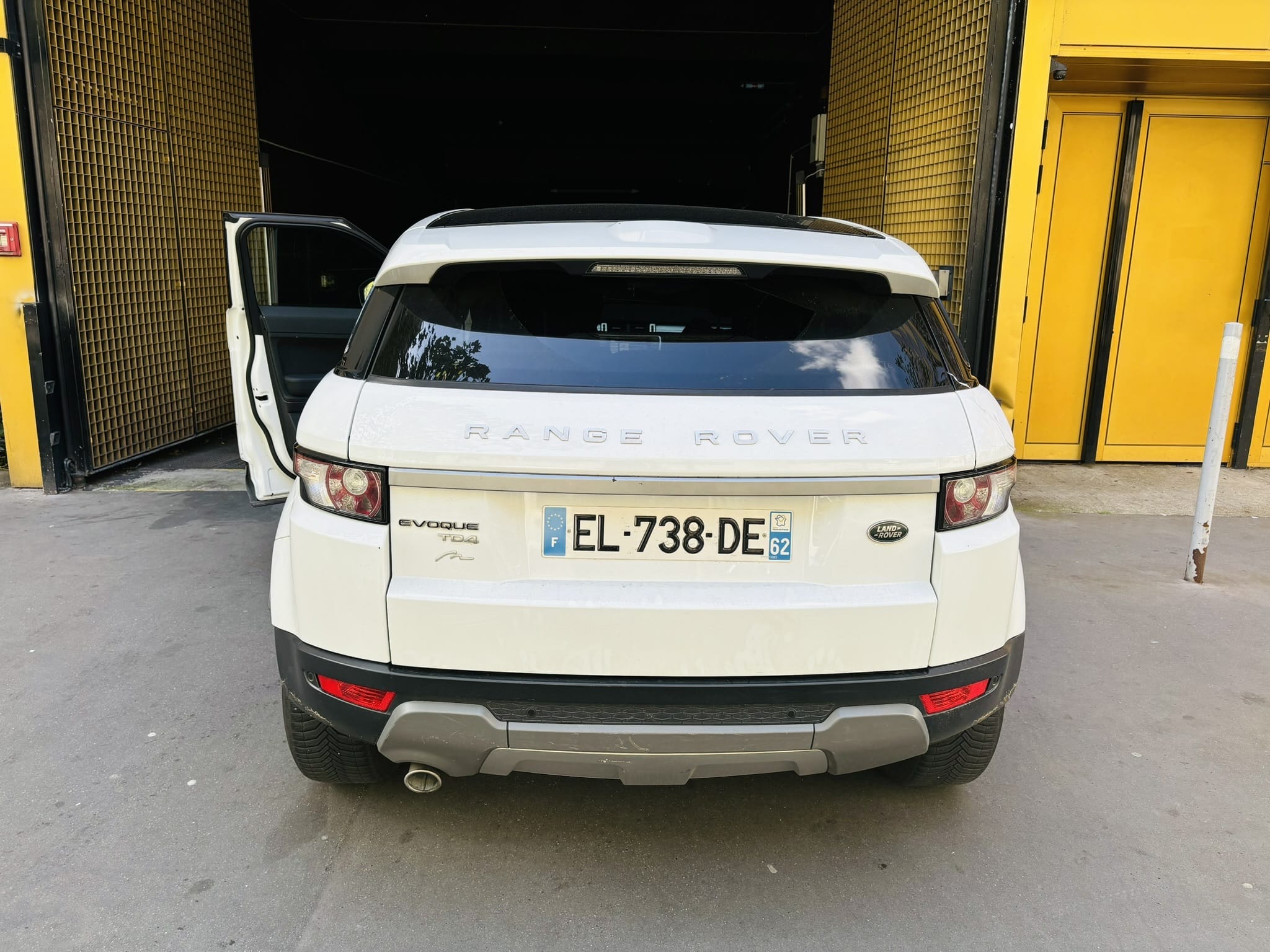 Land-Rover Range Rover Evoque avec GPS