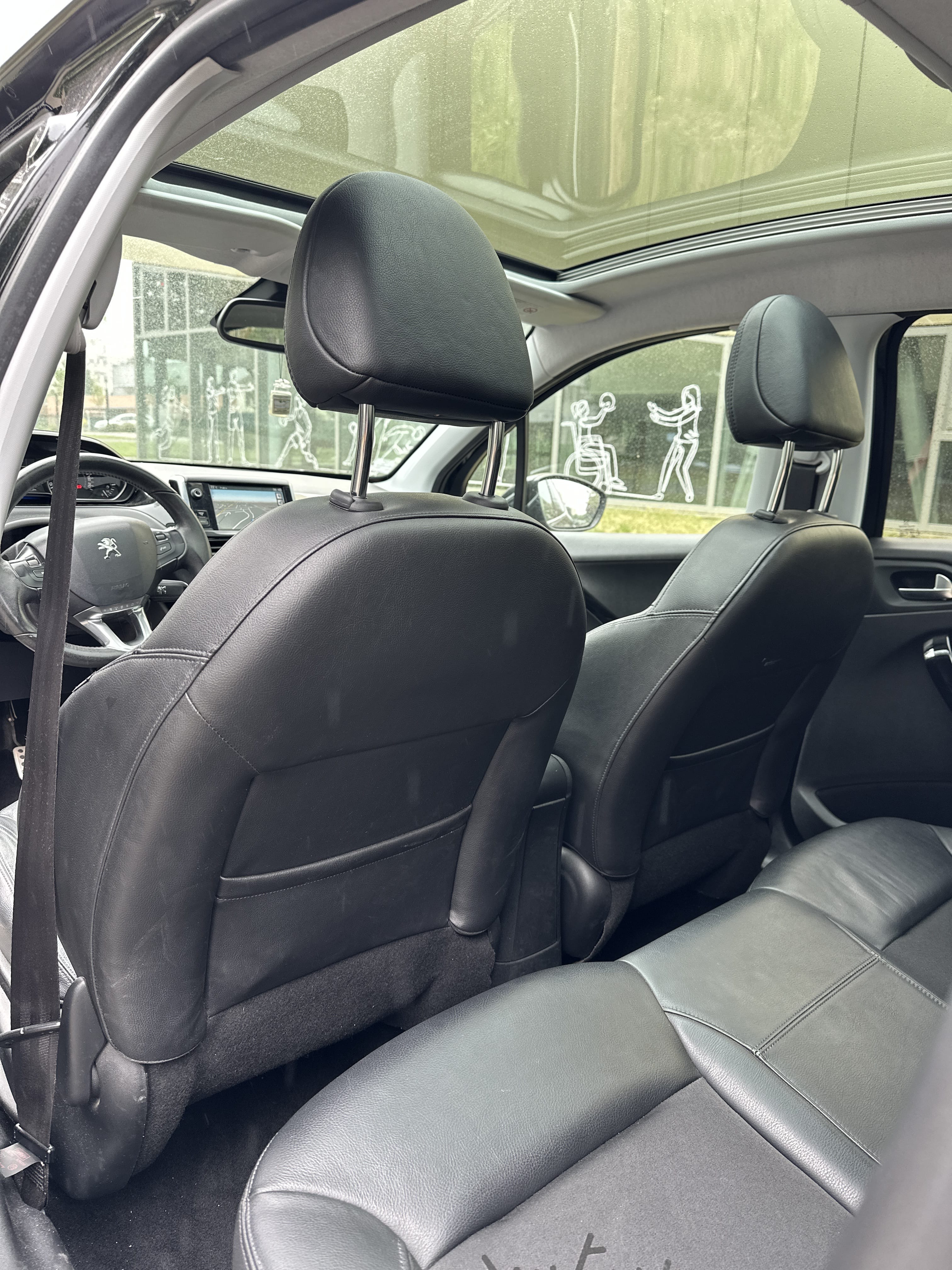 Peugeot 208 FÉLINE TOIT PANORAMIQUE avec Entrée audio / iPod