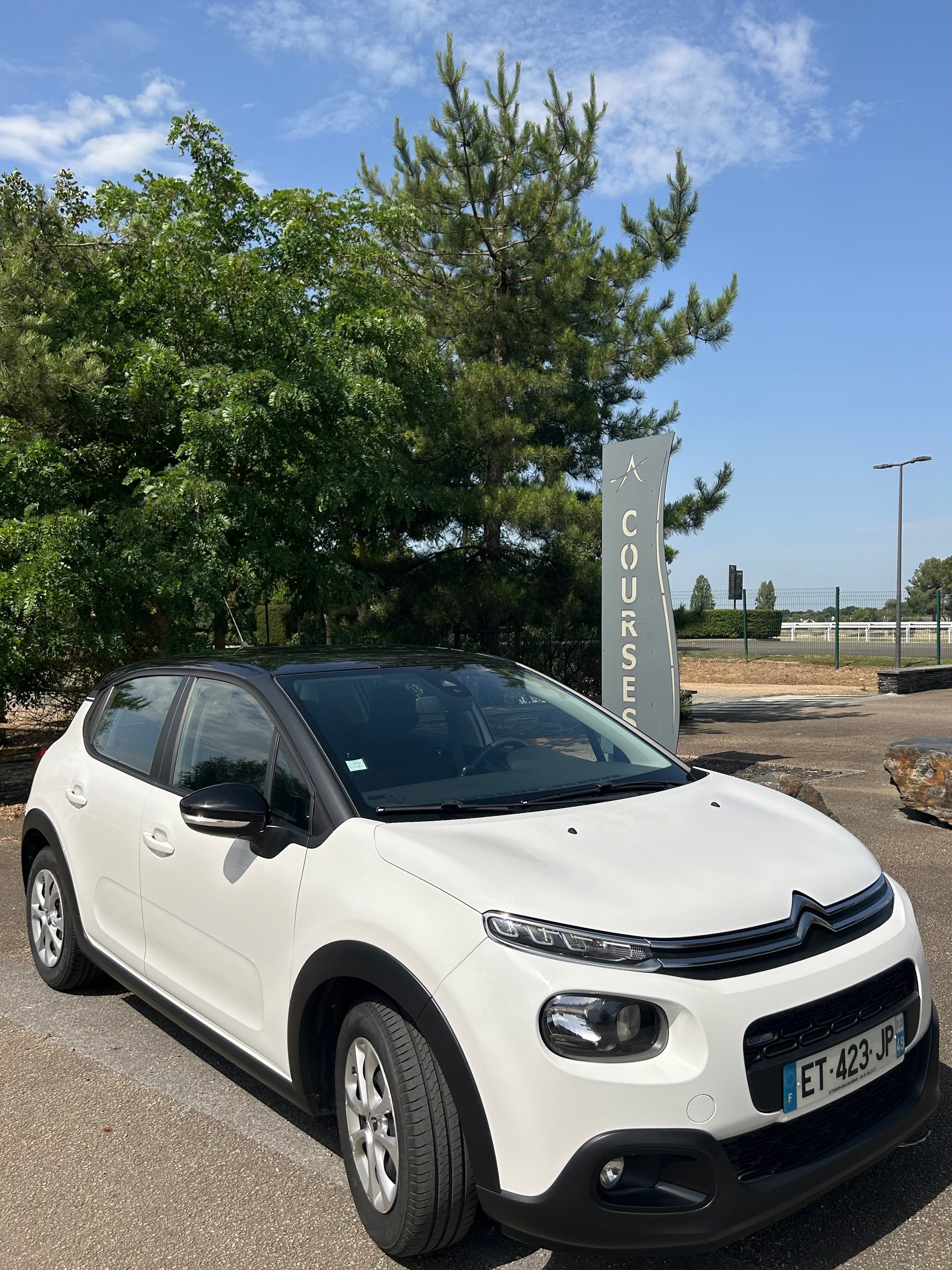 Citroen C3 1,2 essence 82 ch avec Port USB