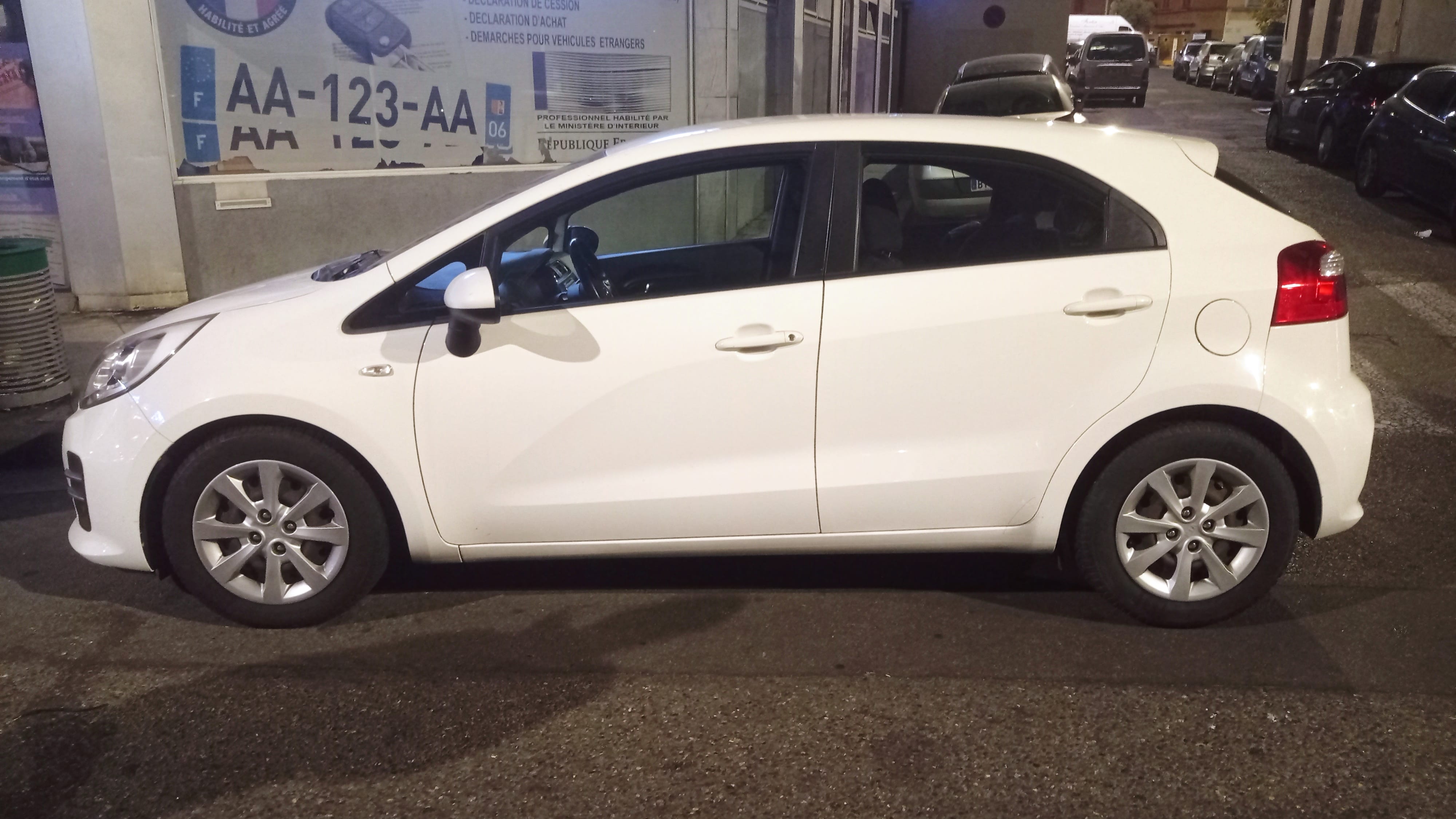 Kia Rio avec Audio Bluetooth