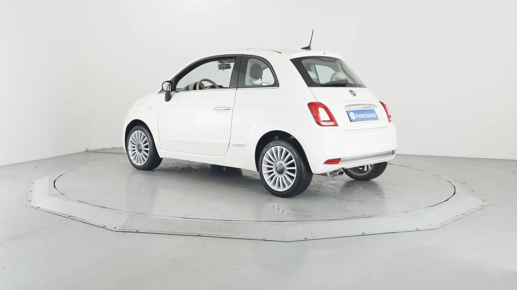 Fiat 500 Lounge 1.2 8v 69ch avec GPS