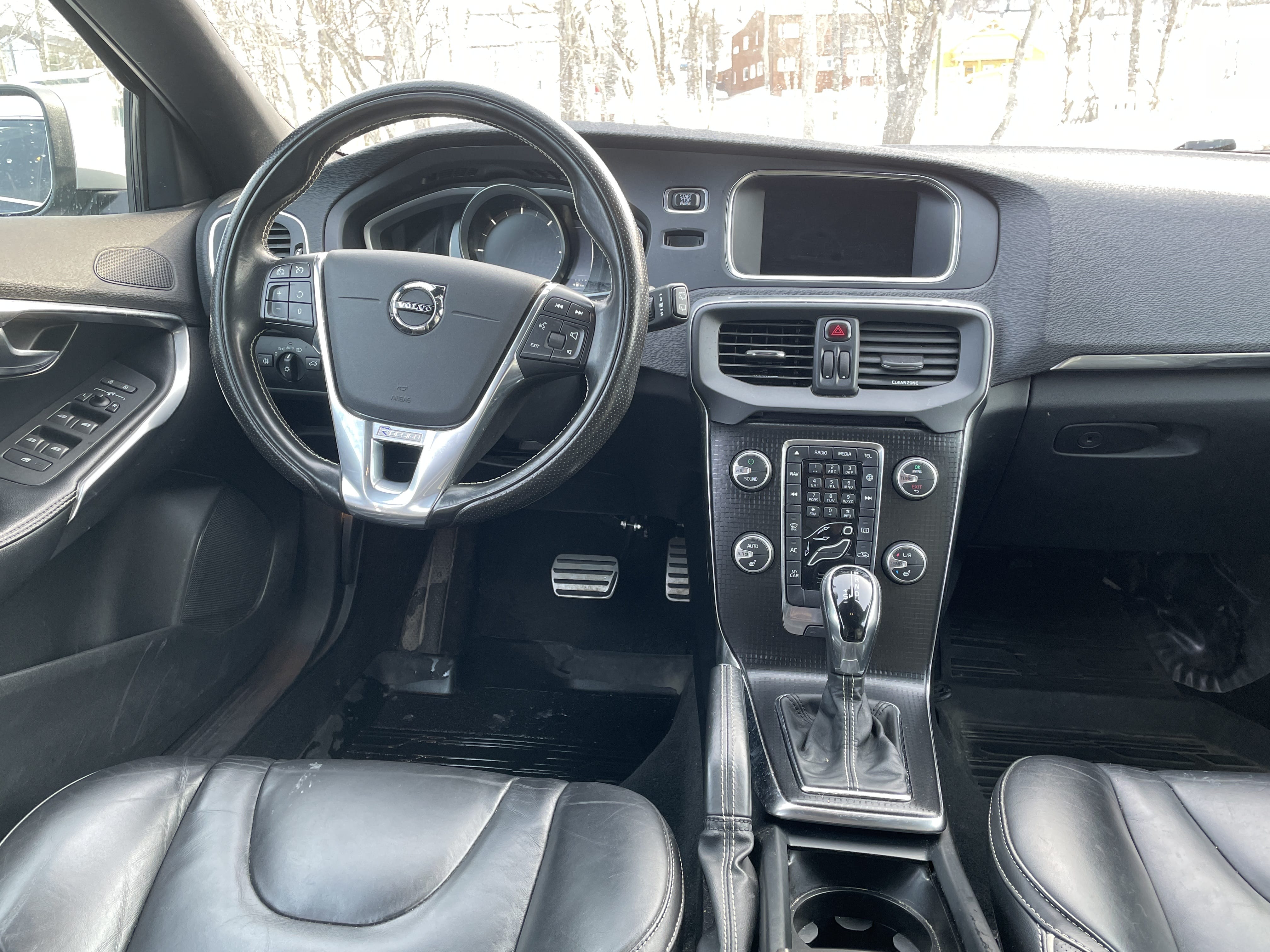 Volvo V40 met Sneeuwbanden