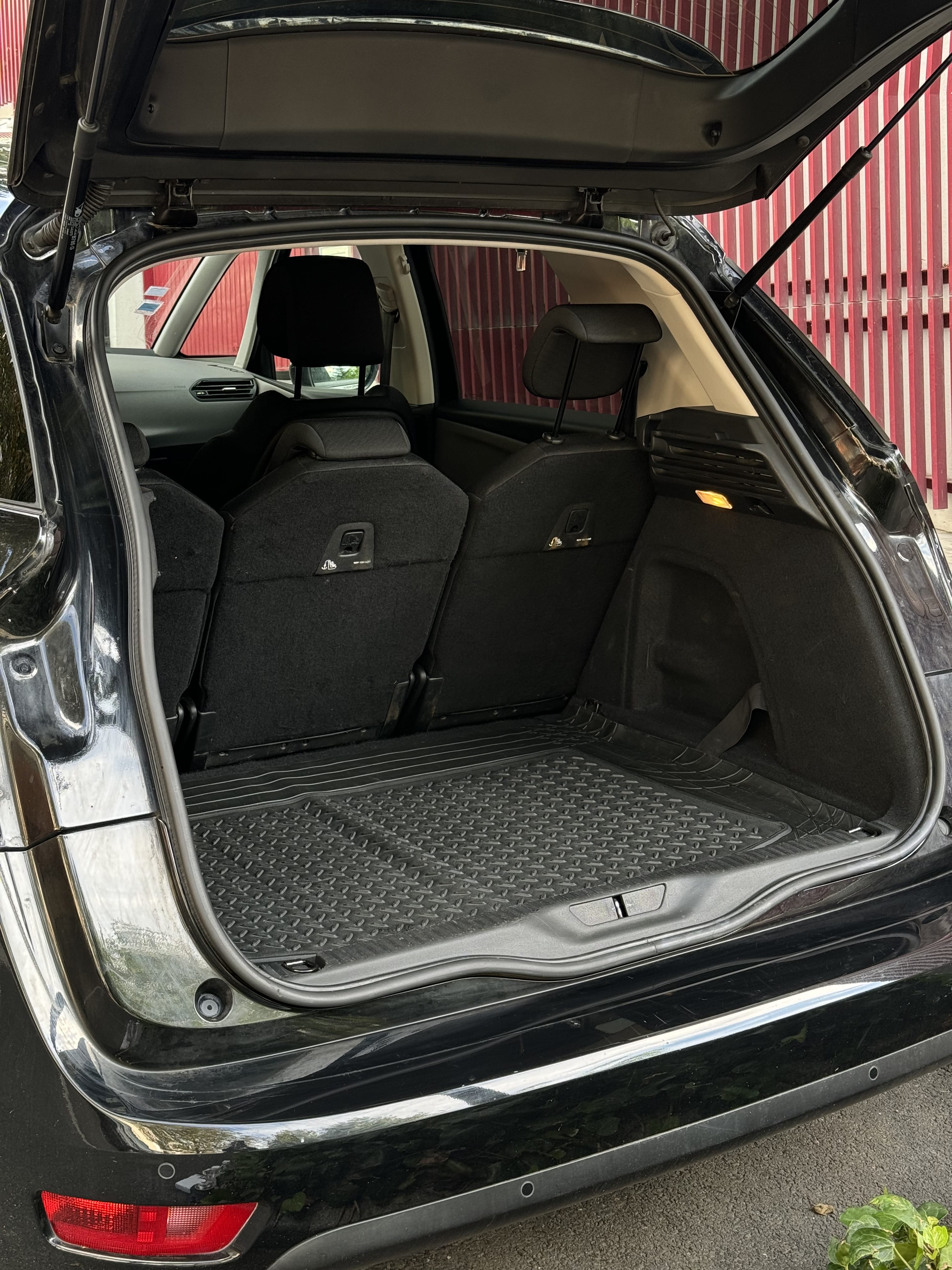 Citroen C4 Spacetourer PURETECH 130 S&S EAT8 BUSINESS+ avec Android Auto
