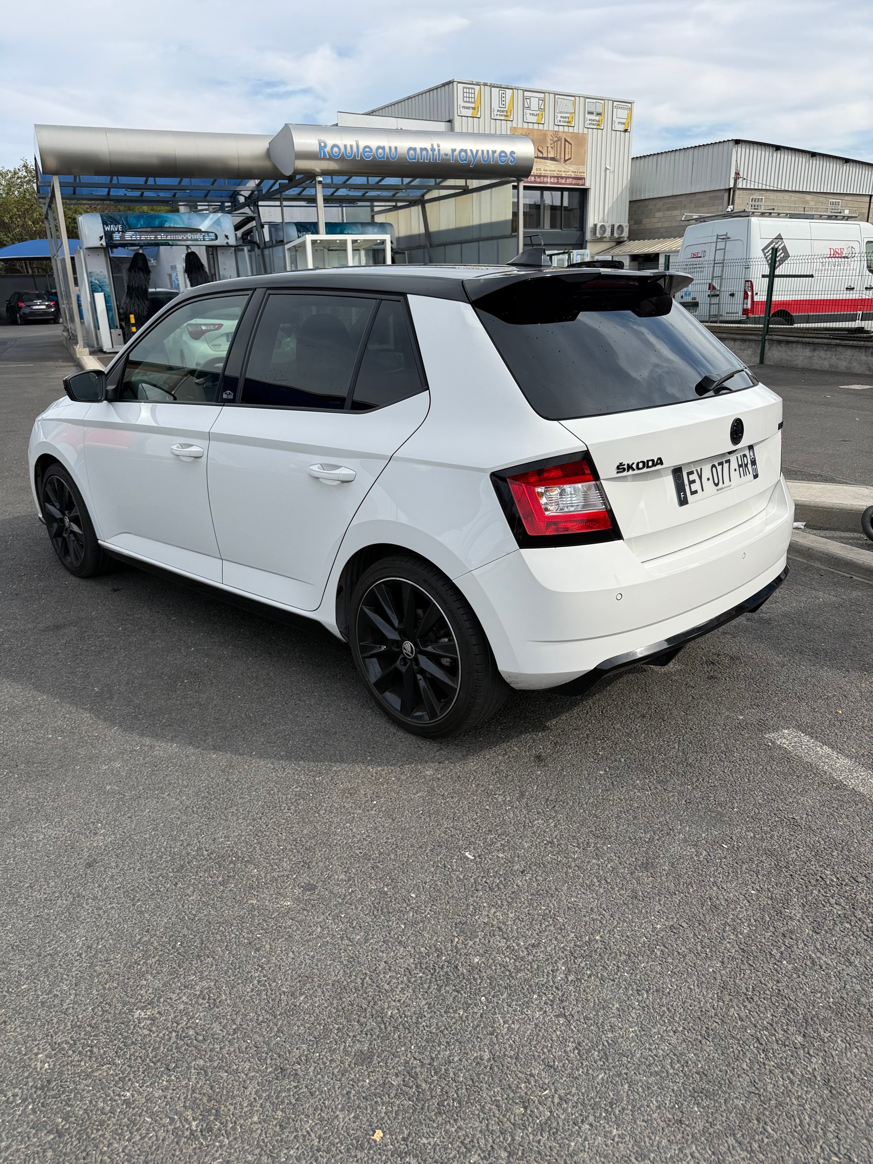 Skoda Fabia 1.0 avec Caméra de recul