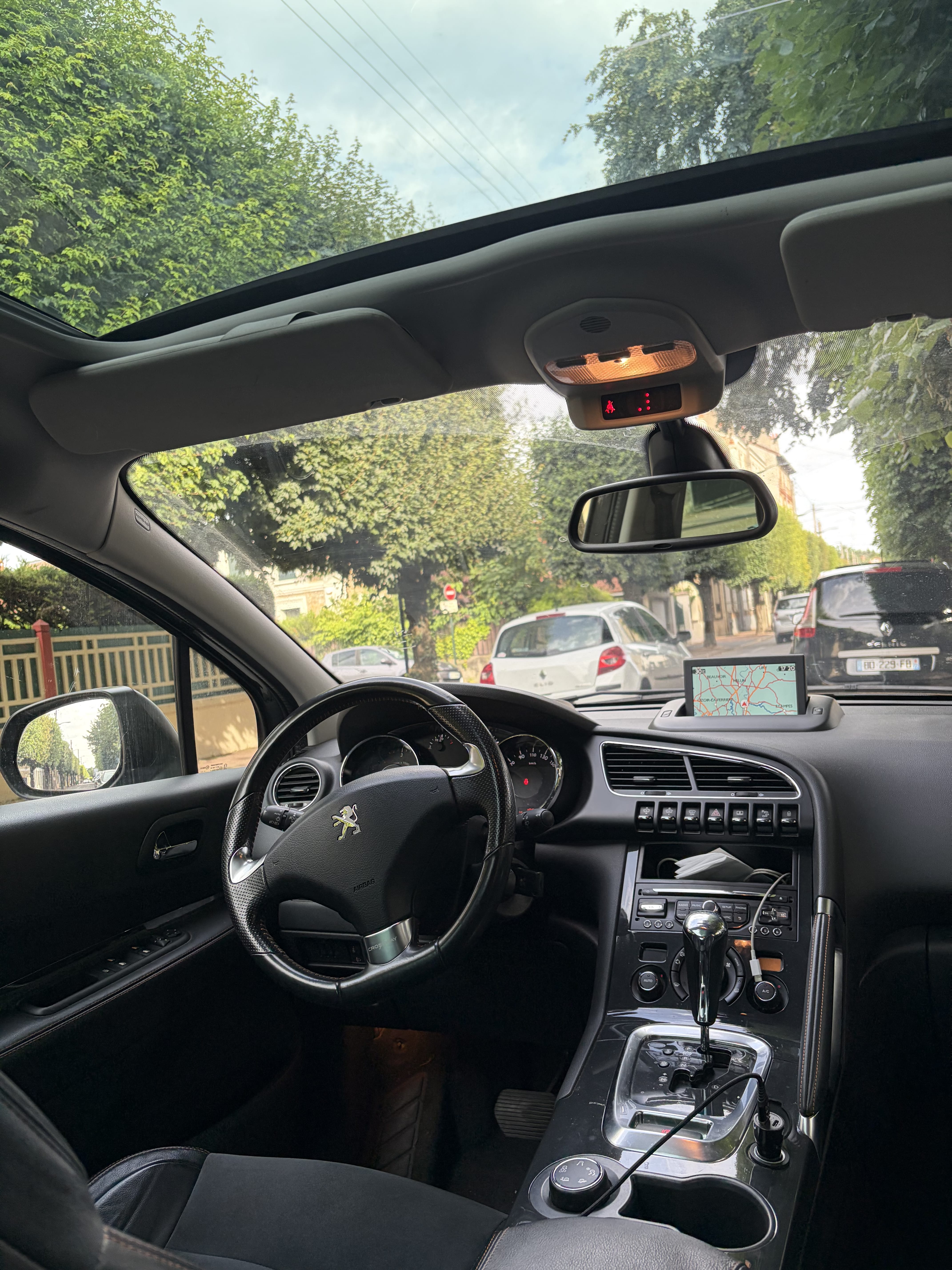 Peugeot 3008 avec GPS