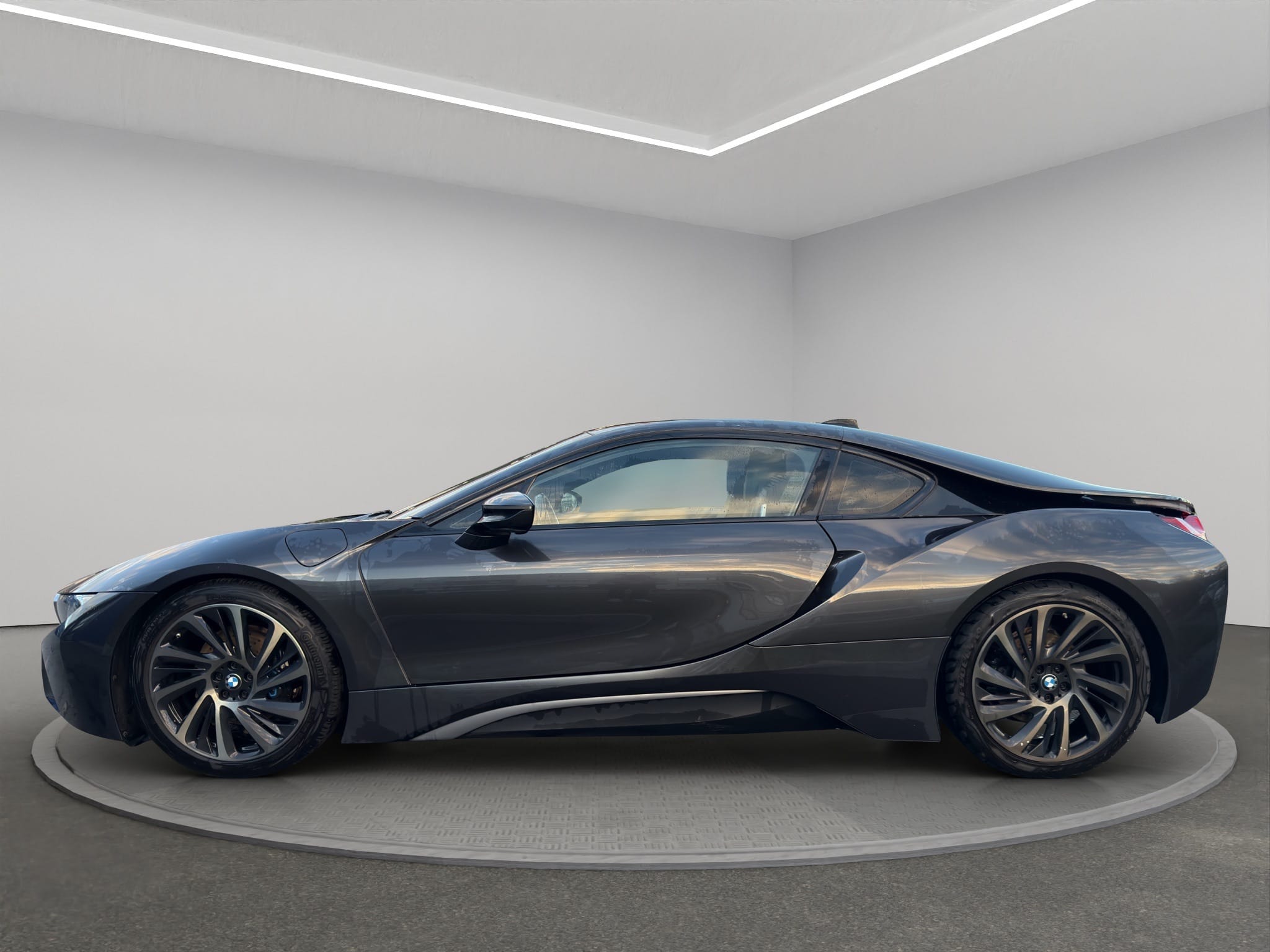 BMW i8 med Aircondition