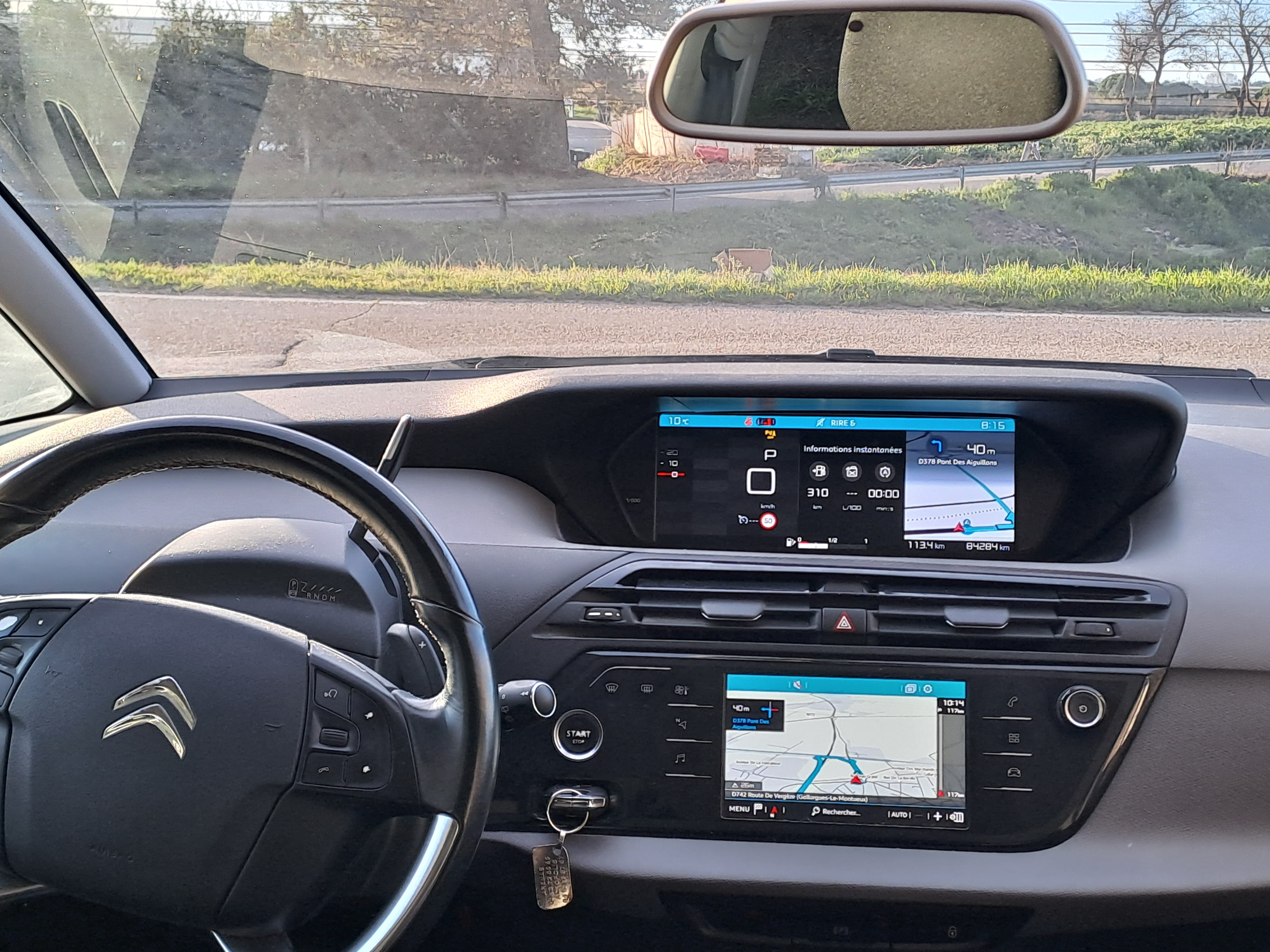 Citroen C4 Picasso avec GPS