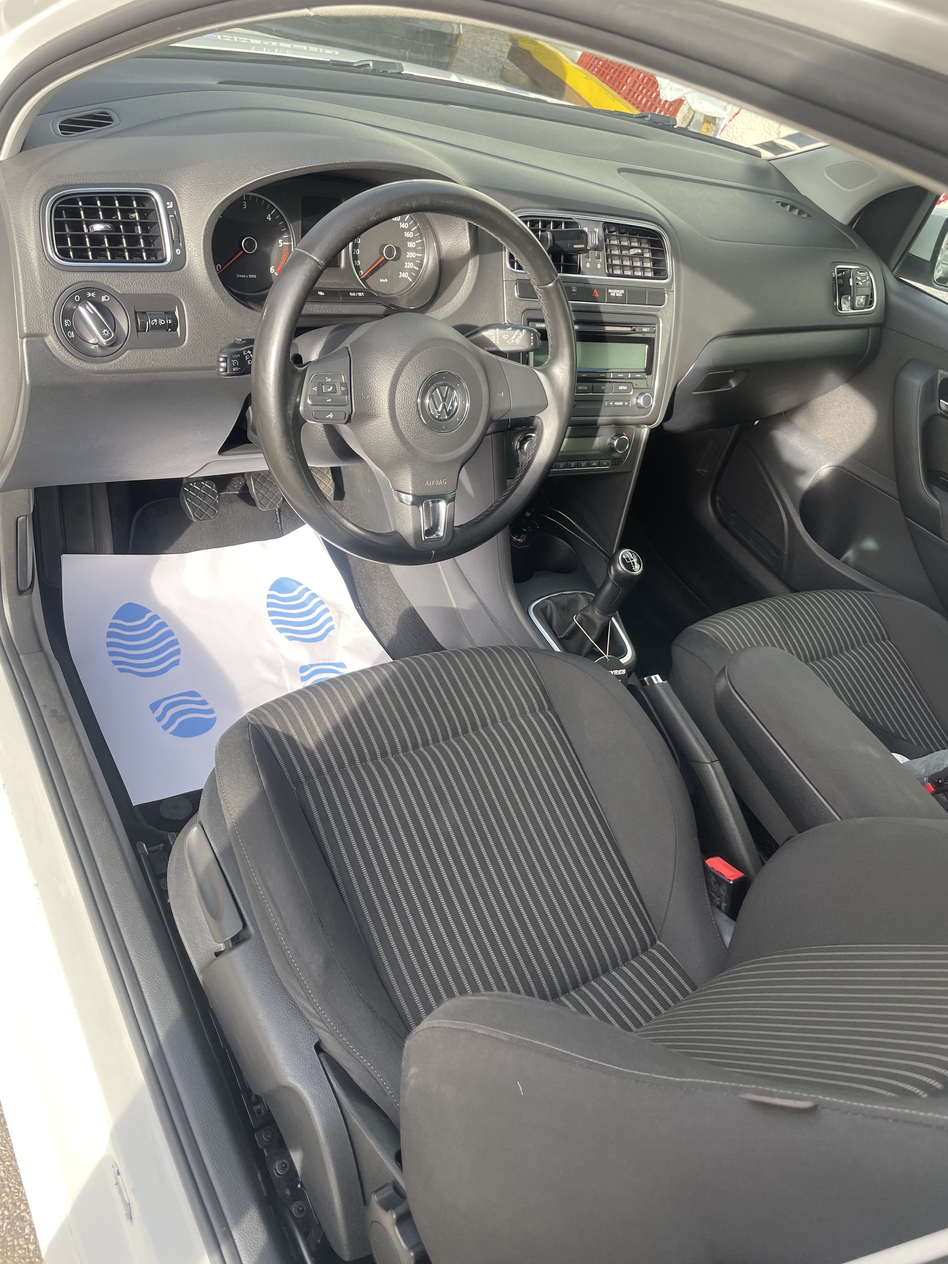 Volkswagen Polo avec Siège bébé