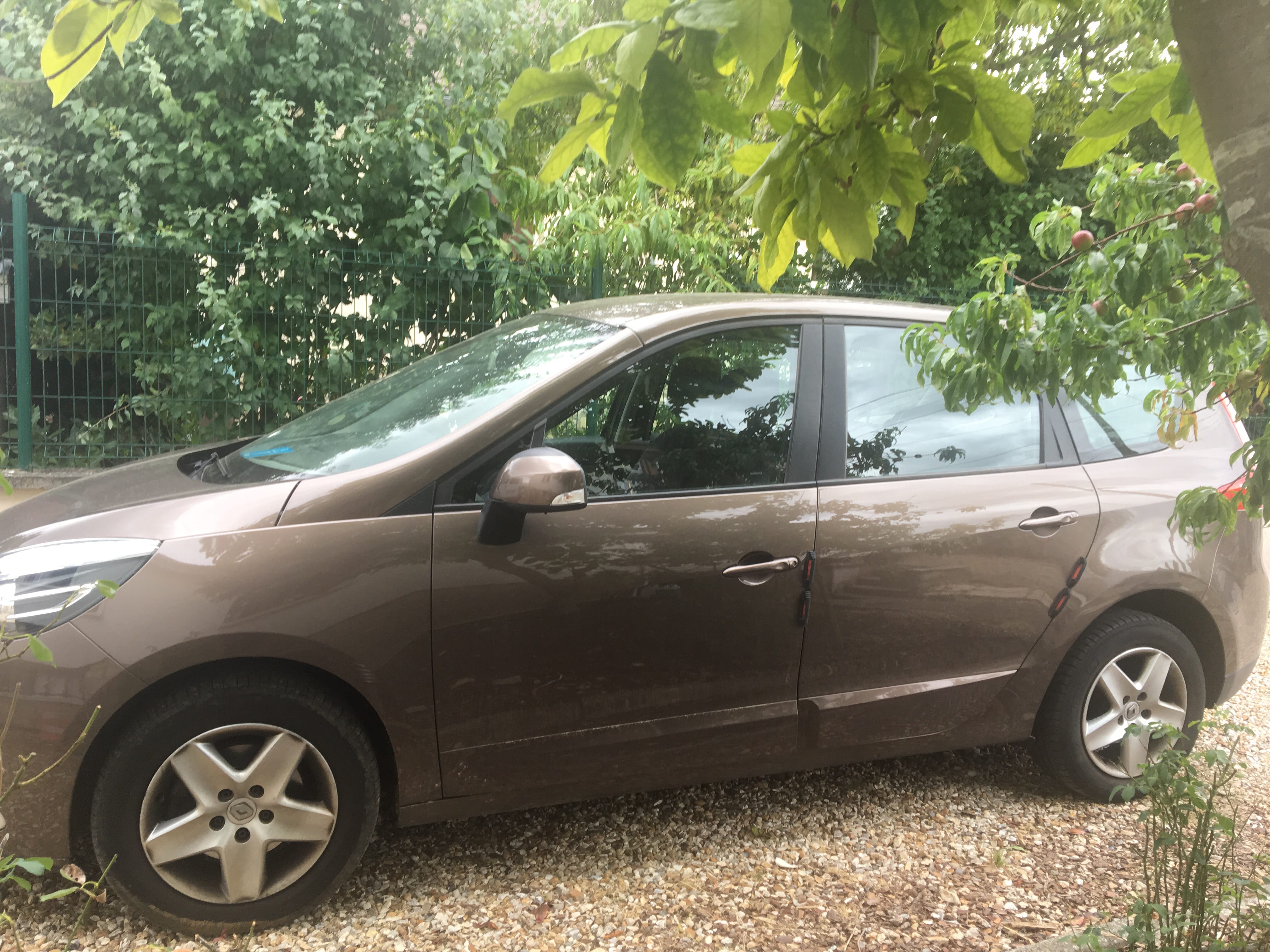 Renault Grand Scenic avec GPS