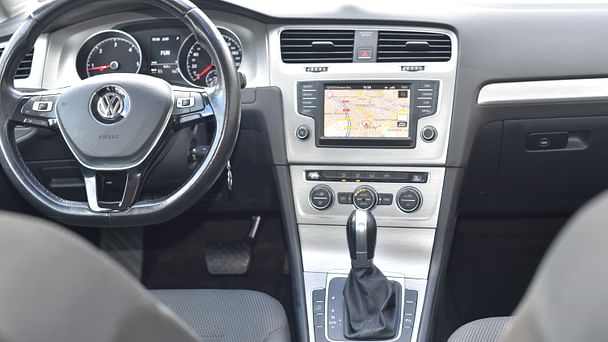 Volkswagen Golf 7 BOITE AUTO DSG 7 TOUTES OPTIONS avec Entrée audio / iPod