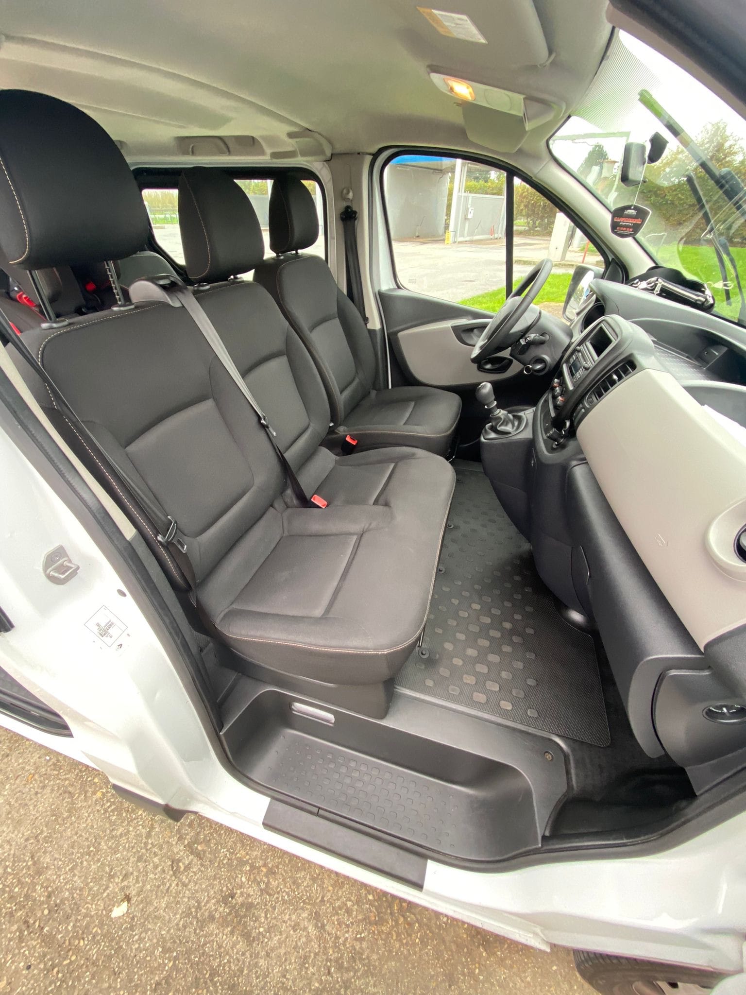 Renault Trafic Passenger