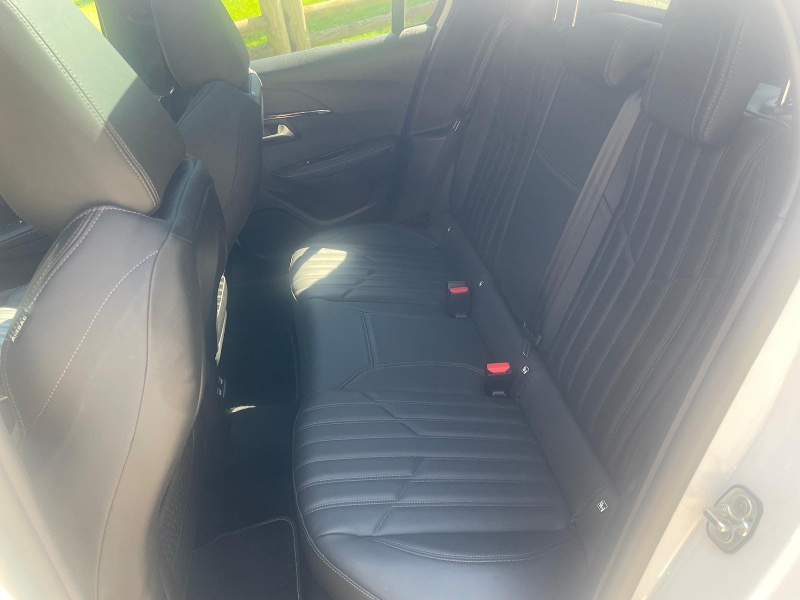 Peugeot 208 GT Line /Boîte automatique /toit panoramique