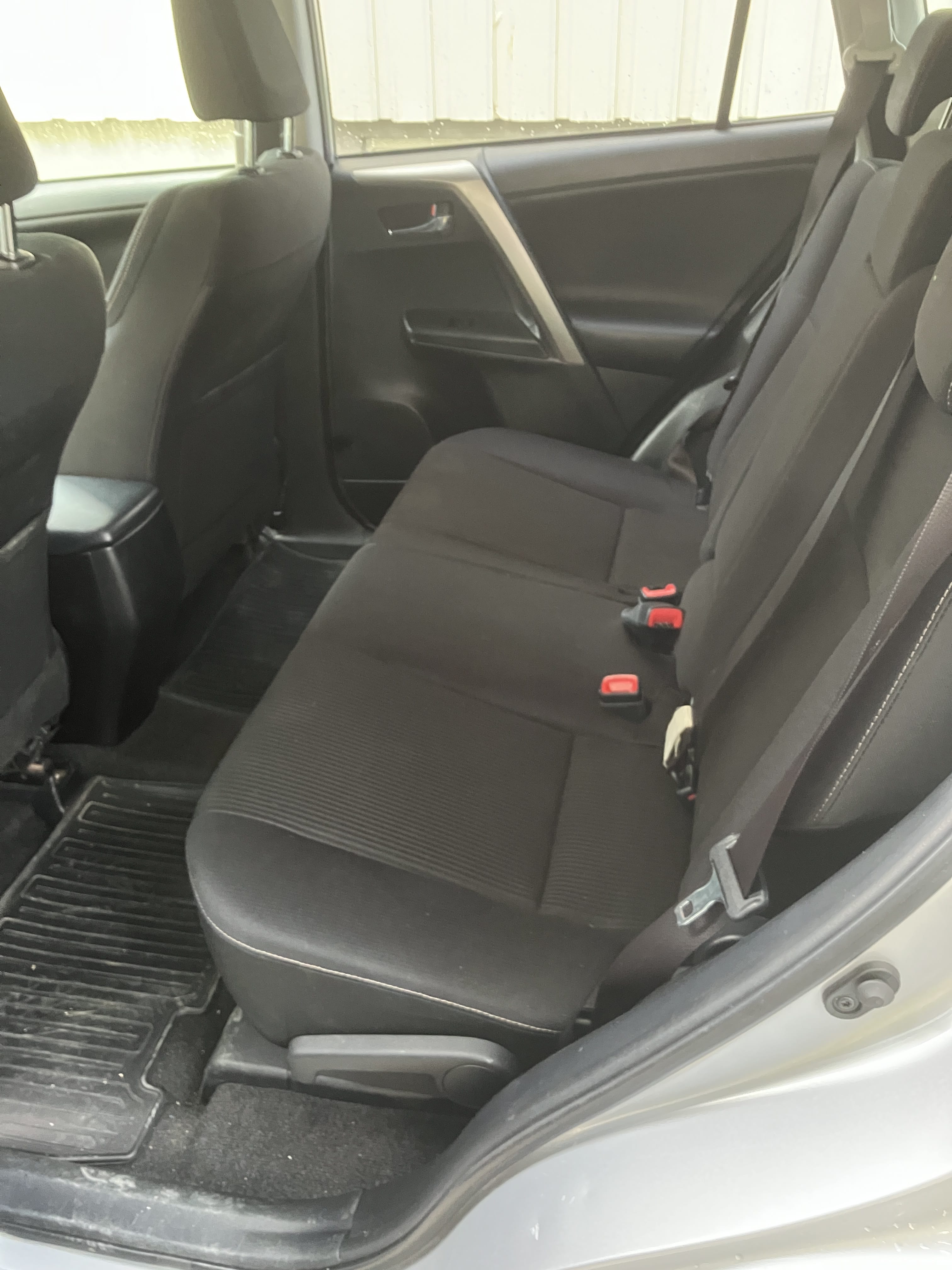 Toyota RAV4 4x4 med Tilhengerfeste