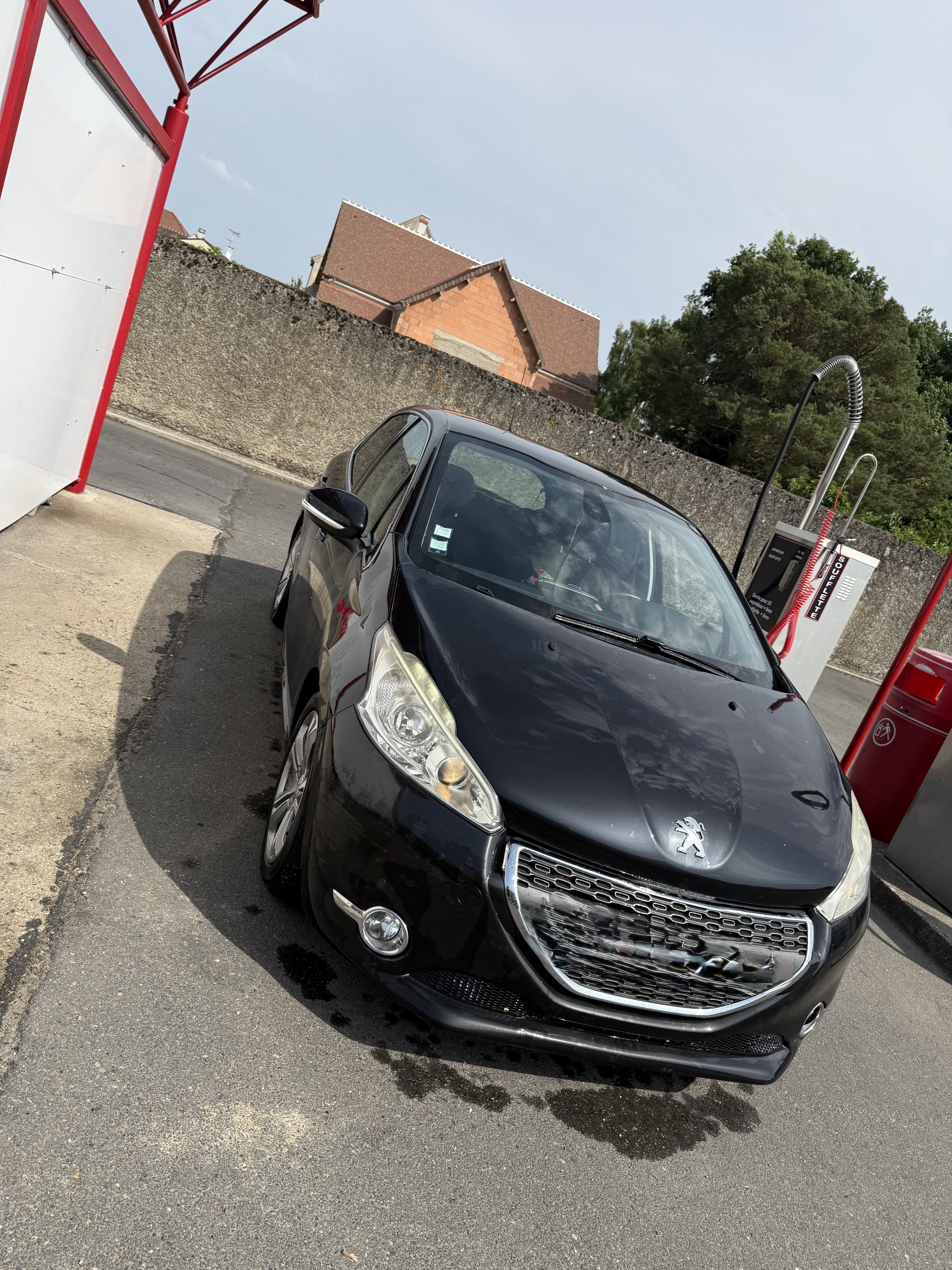 Peugeot 208, 2012, Essence 95