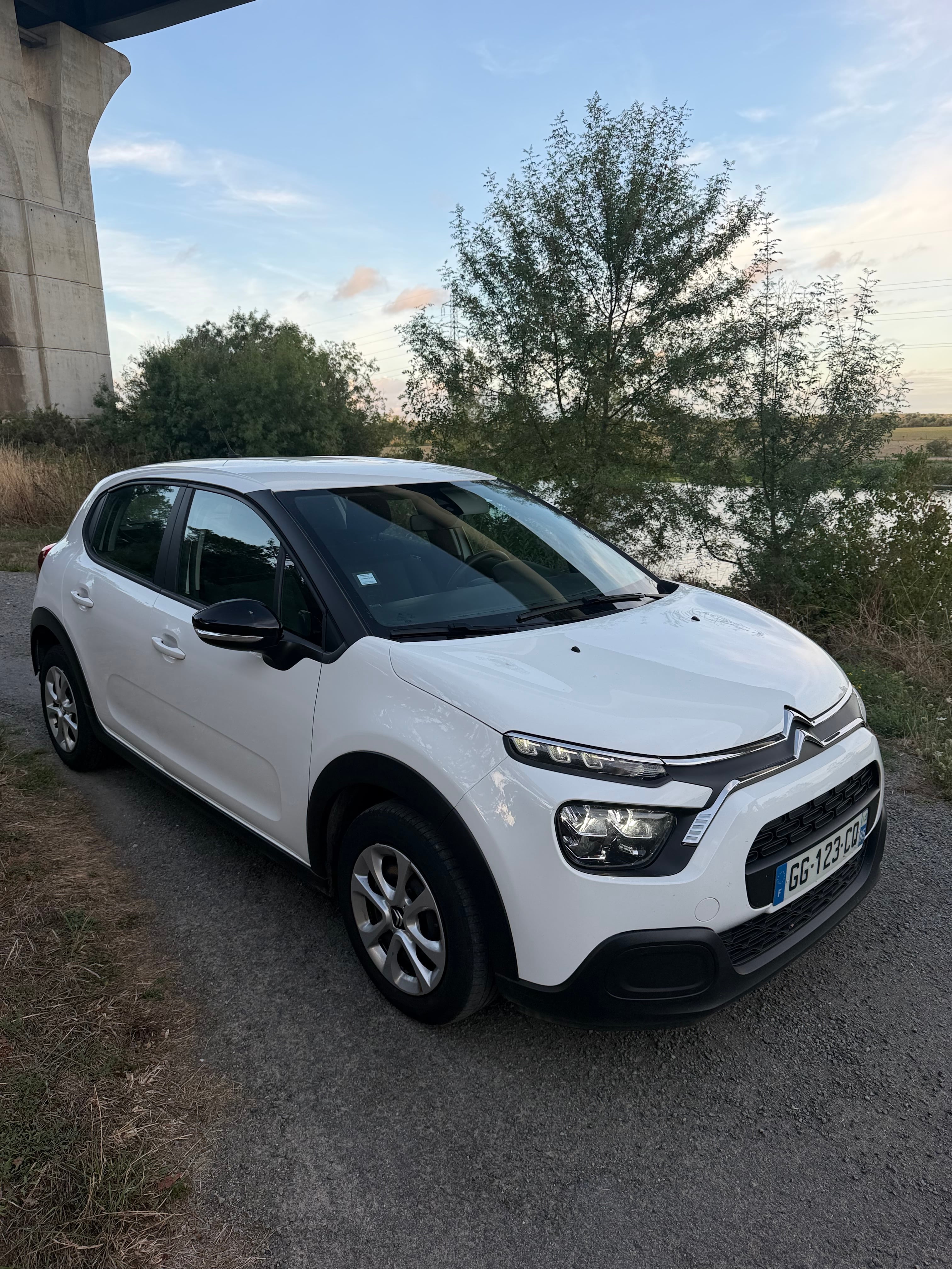 Citroen C3 1.2 i essance (123) avec Audio Bluetooth