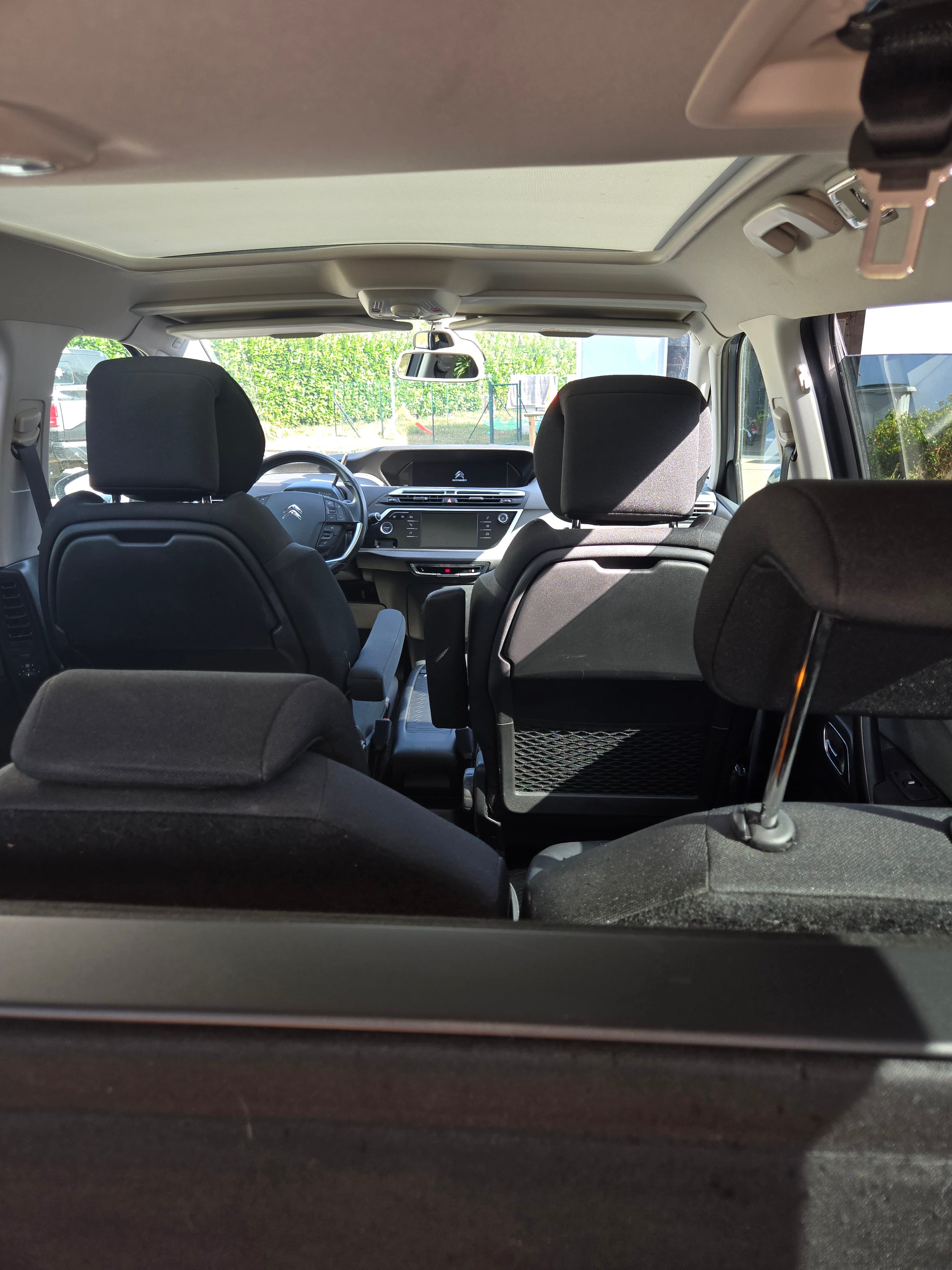 Citroen C4 Grand Spacetourer avec GPS