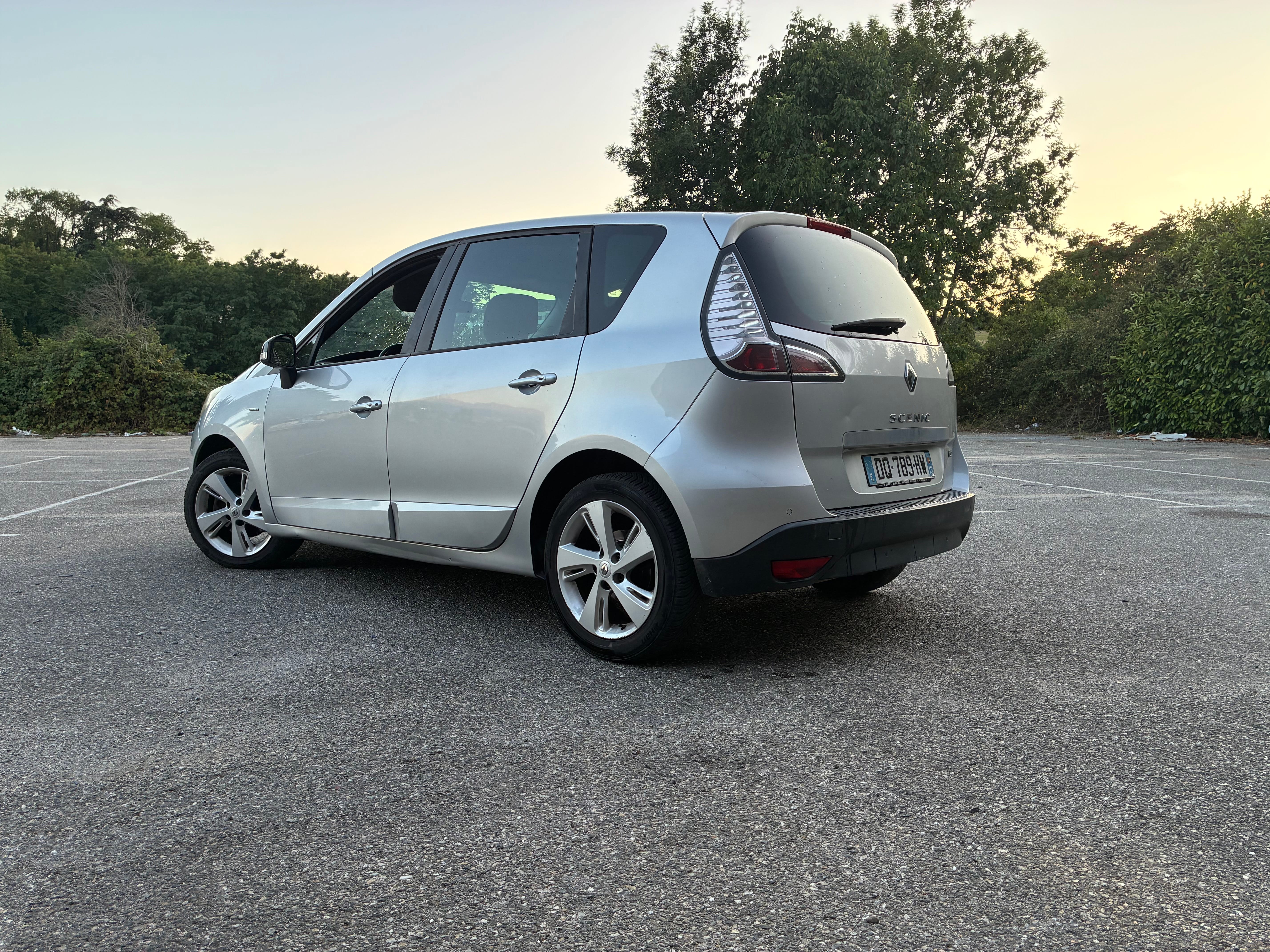 Renault Scenic avec GPS