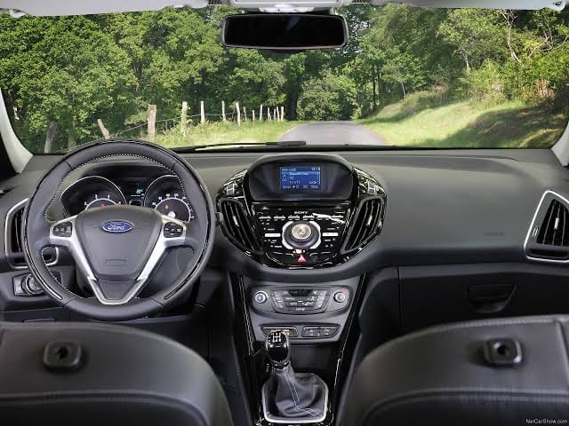 Ford B-Max with Cruise control