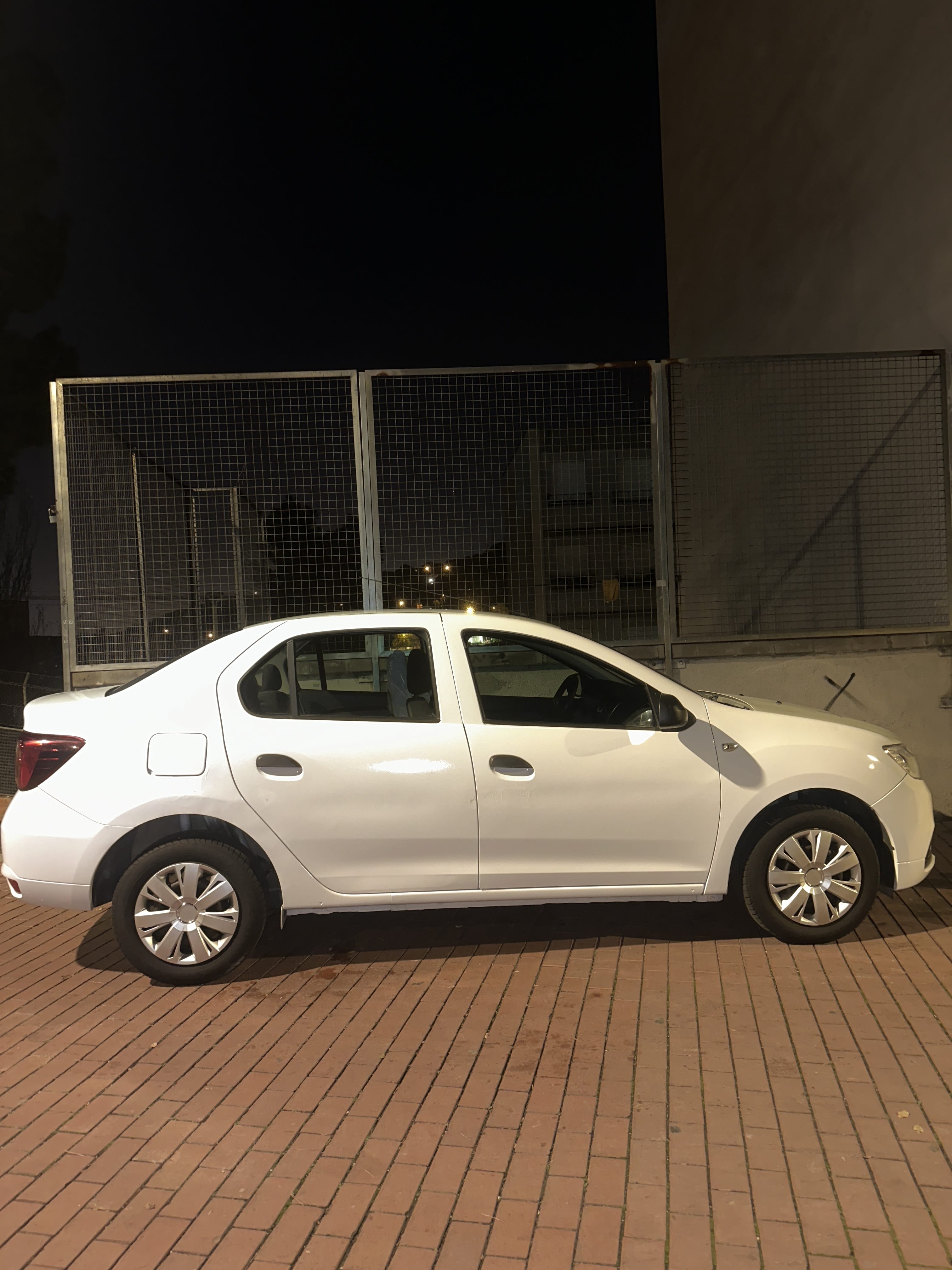 Dacia Logan mit Klimaanlage