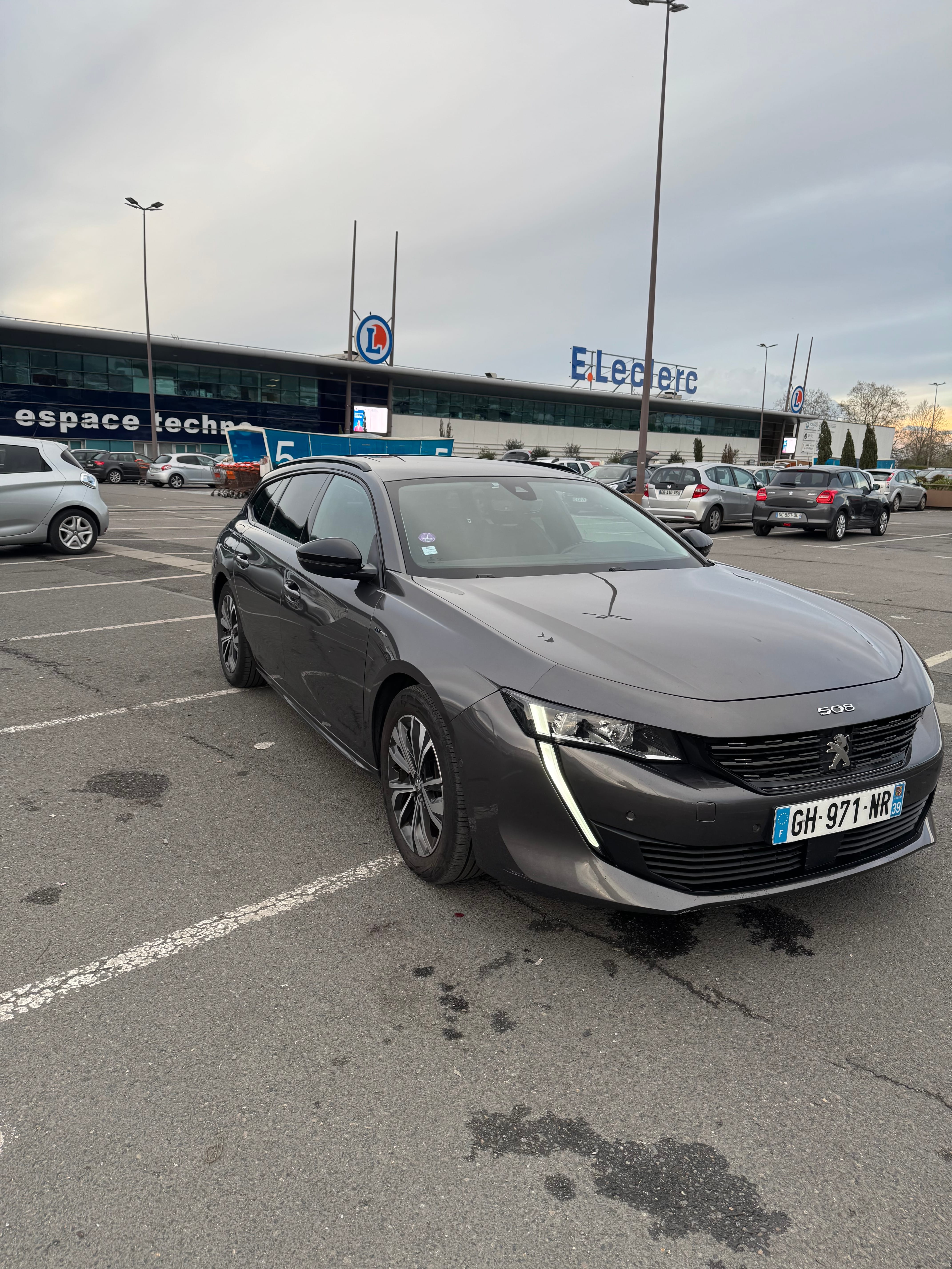 Peugeot 508 SW avec Régulateur de vitesse