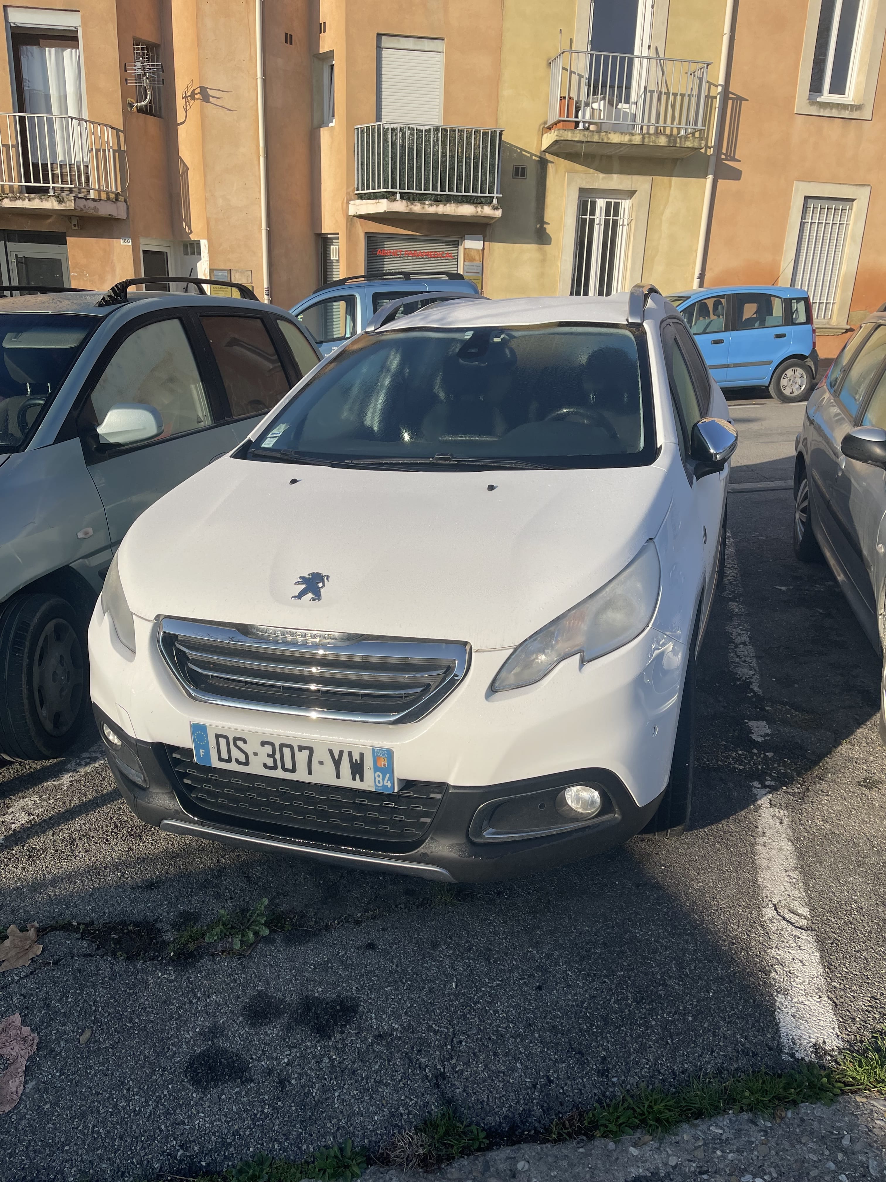 Peugeot 2008, 2015, Diesel