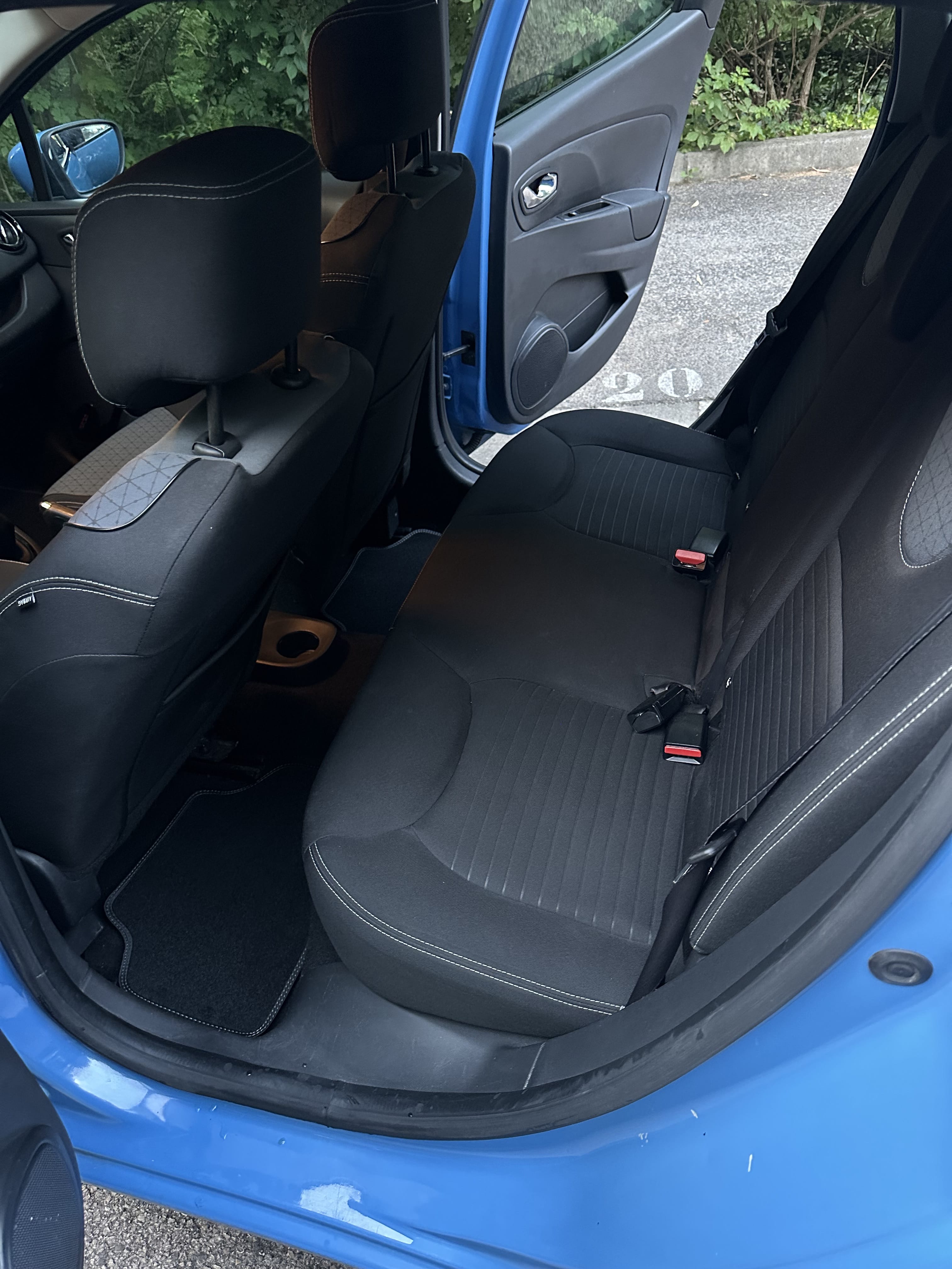 Renault Clio avec Régulateur de vitesse