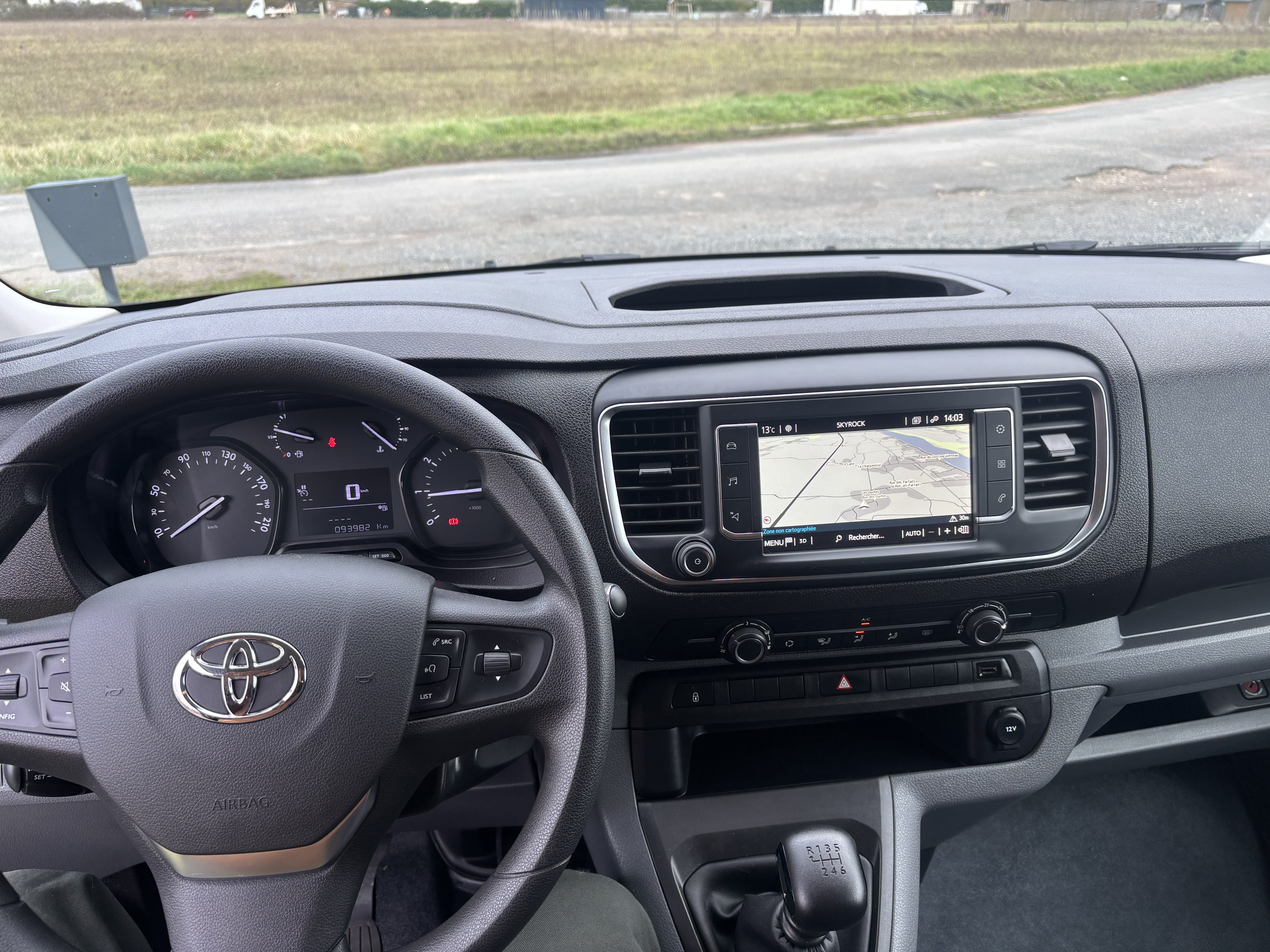 Toyota Proace Verso avec GPS