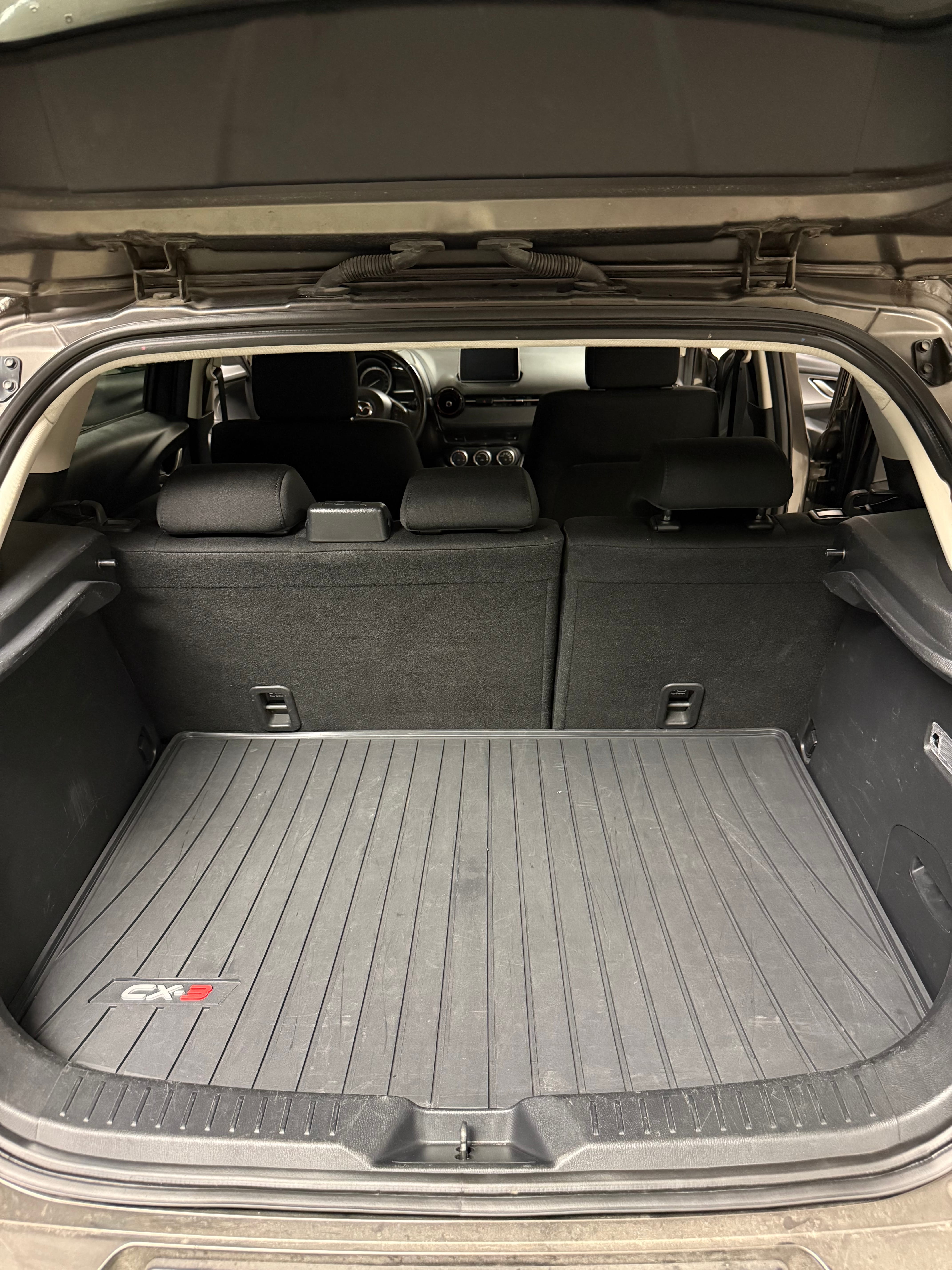 Mazda CX-3 med Bilradio