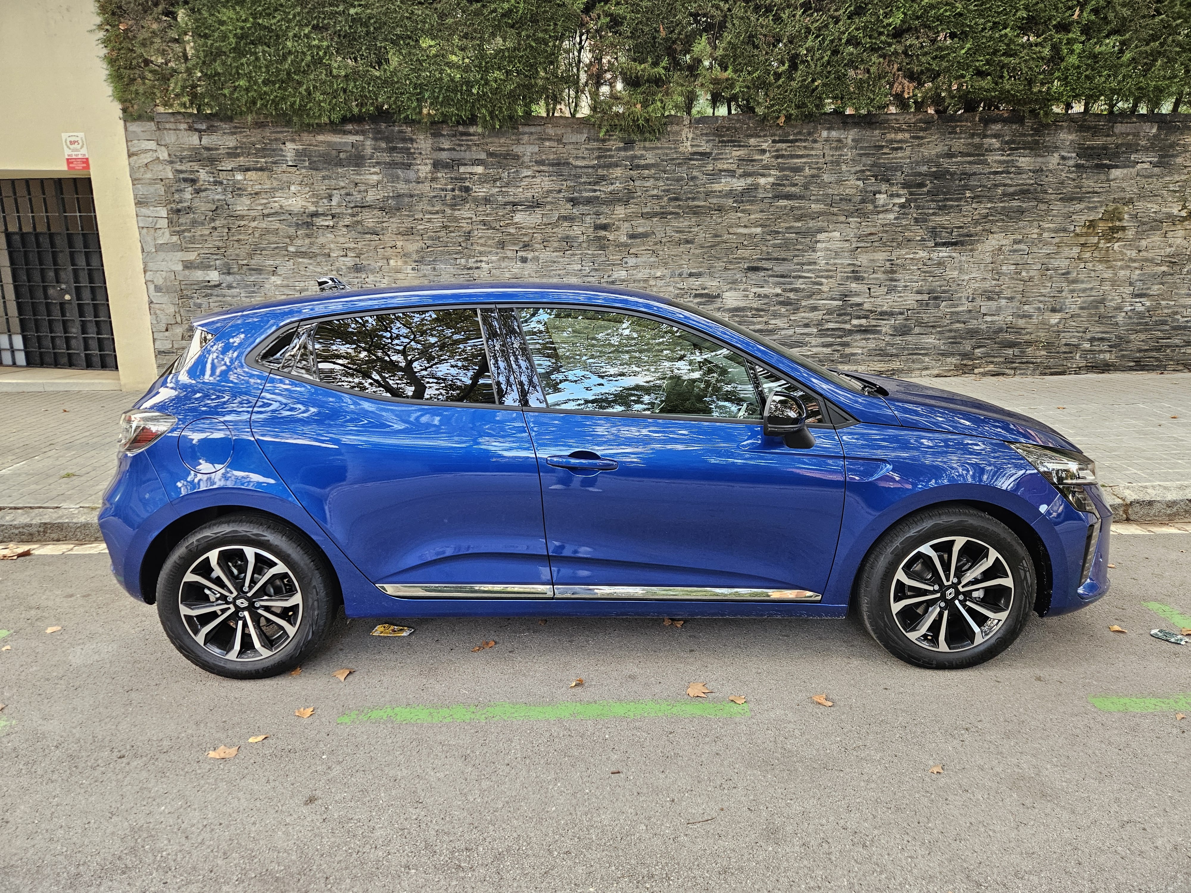 Renault Clio TECHNO med Aircondition