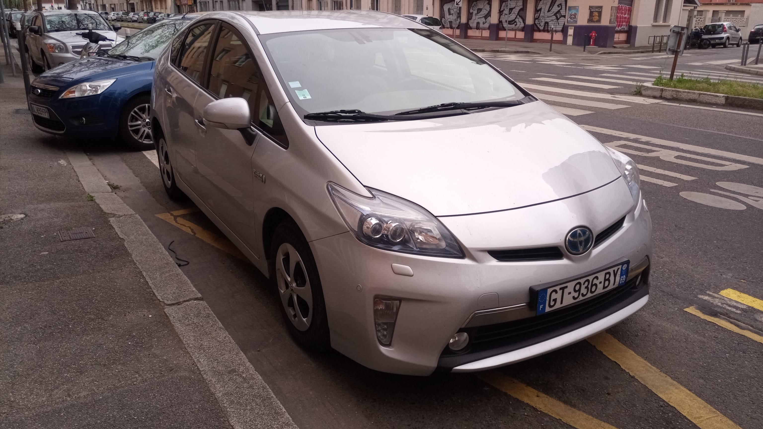 Toyota Prius 1.8 Vvti Plugin avec GPS