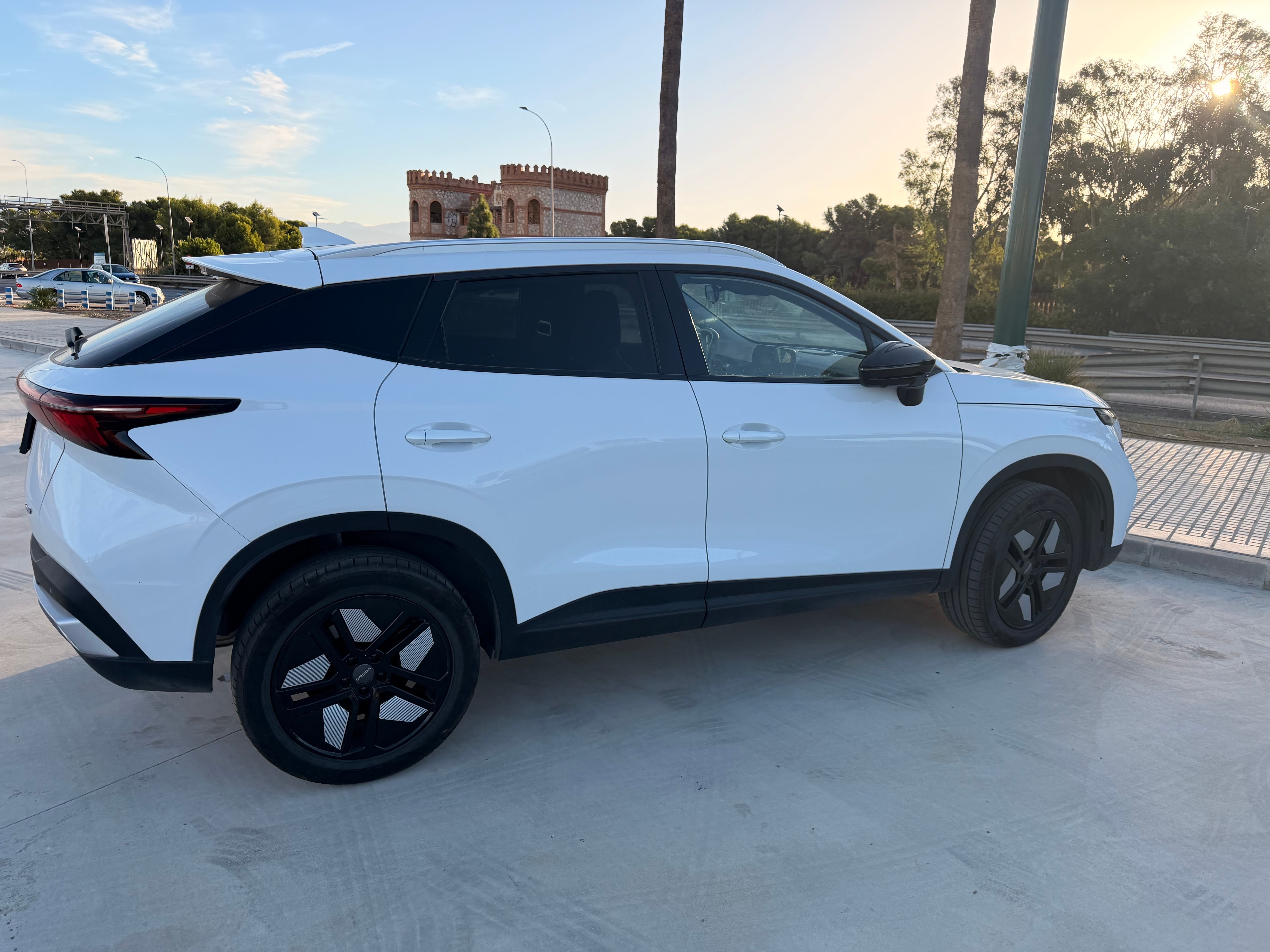 Omoda 5 Premium avec Caméra de recul
