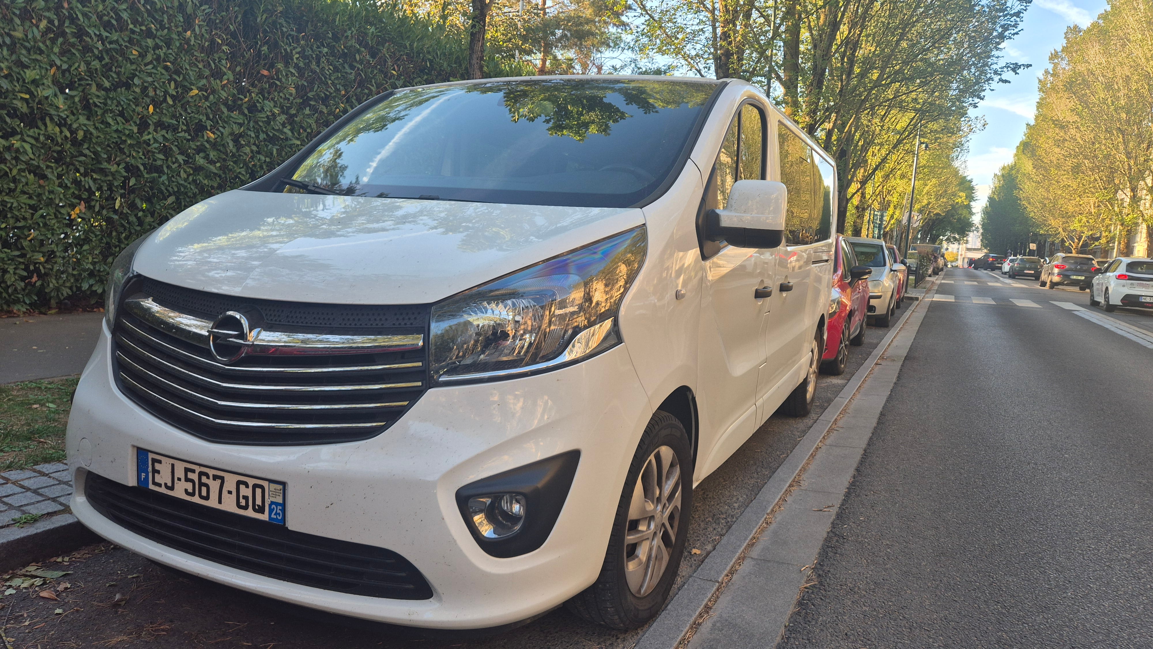 Opel Vivaro Combi, 2017, Diesel, 8 places