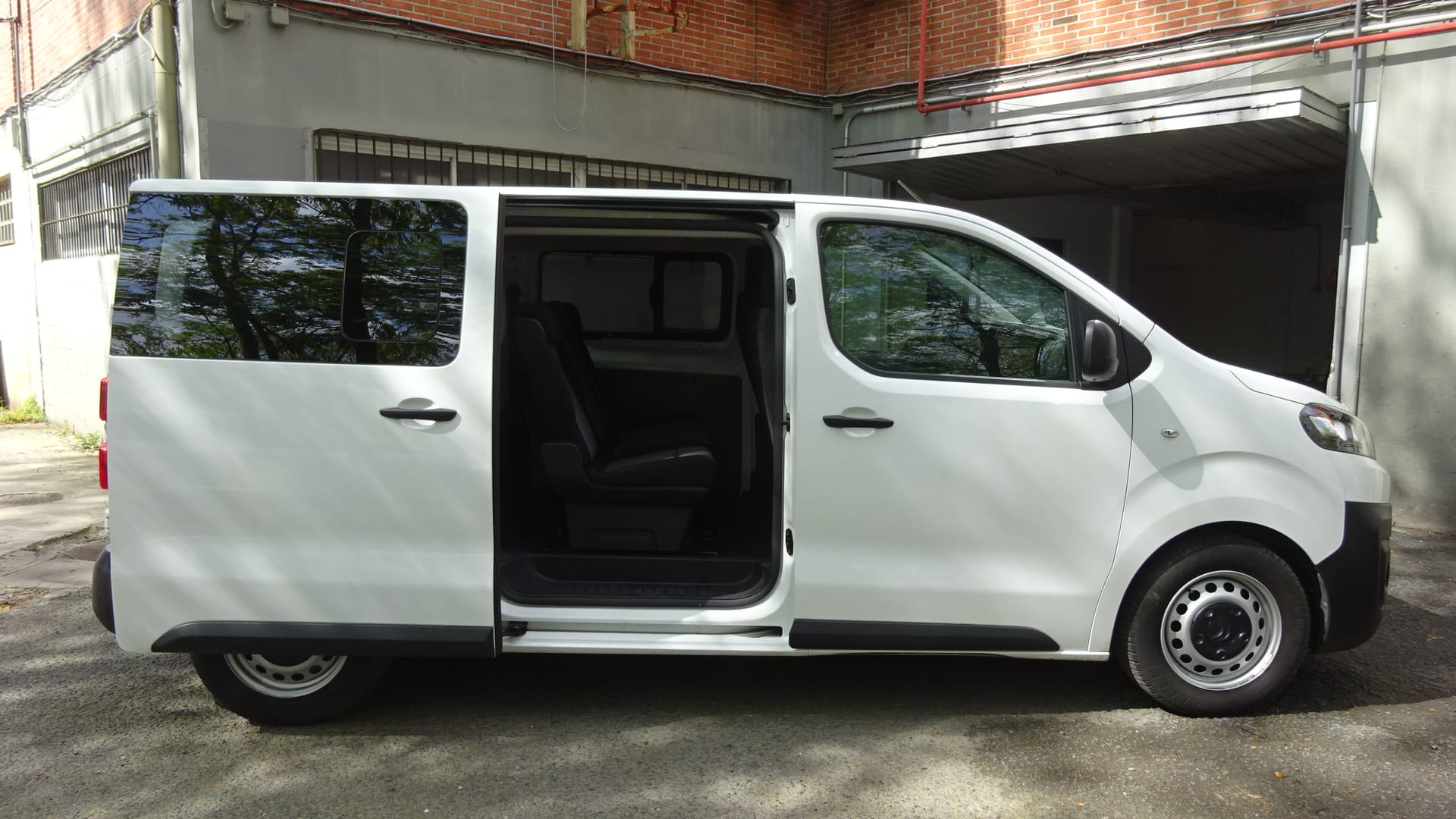 Citroen Jumpy Combi 9 plazas - 1.5 120 CV - M Bluehdi con Aire acondicionado