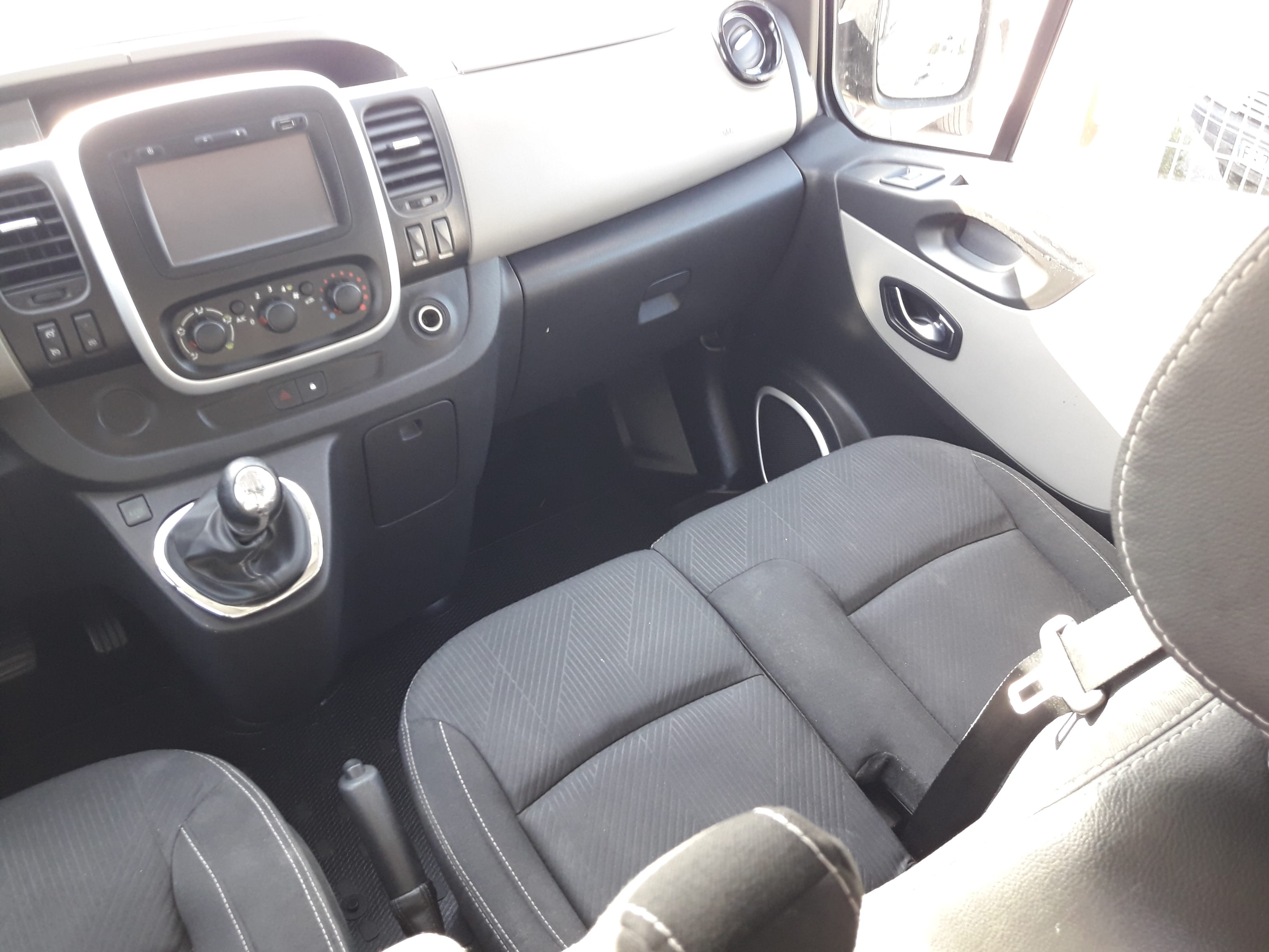 Renault Trafic Passenger 9 Places avec Siège bébé
